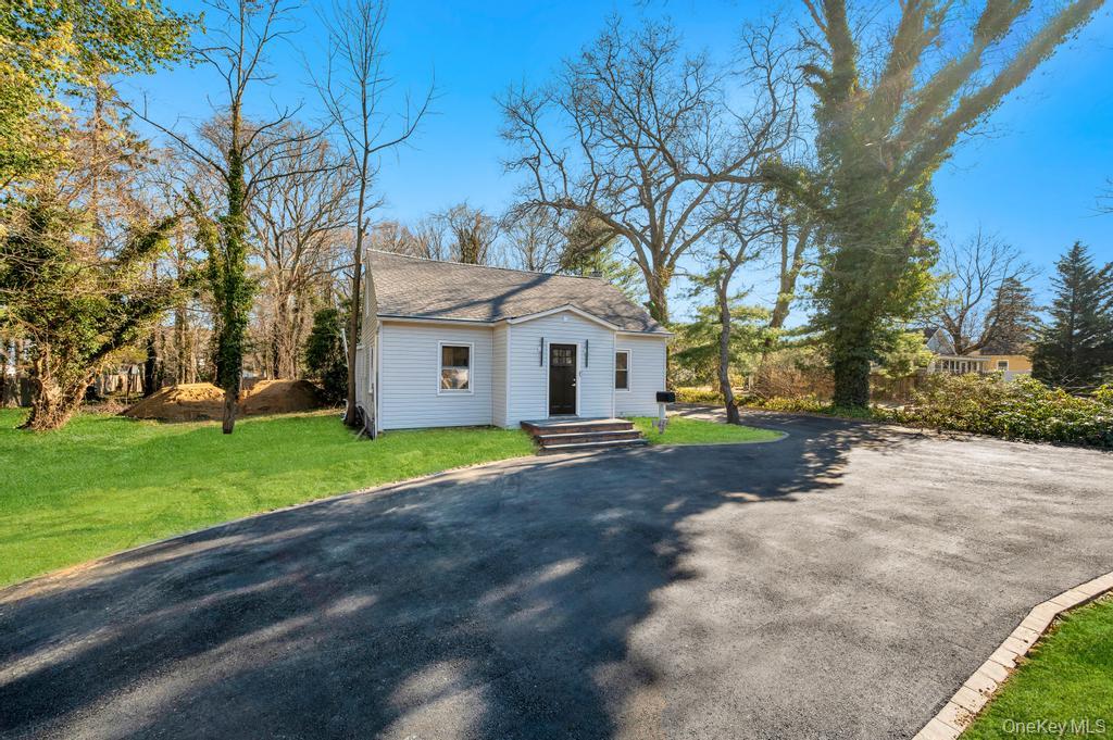 624 Townline Road Property Photo 3