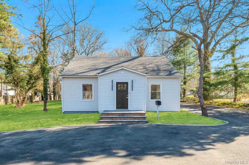 624 Townline Road Property Photo 4