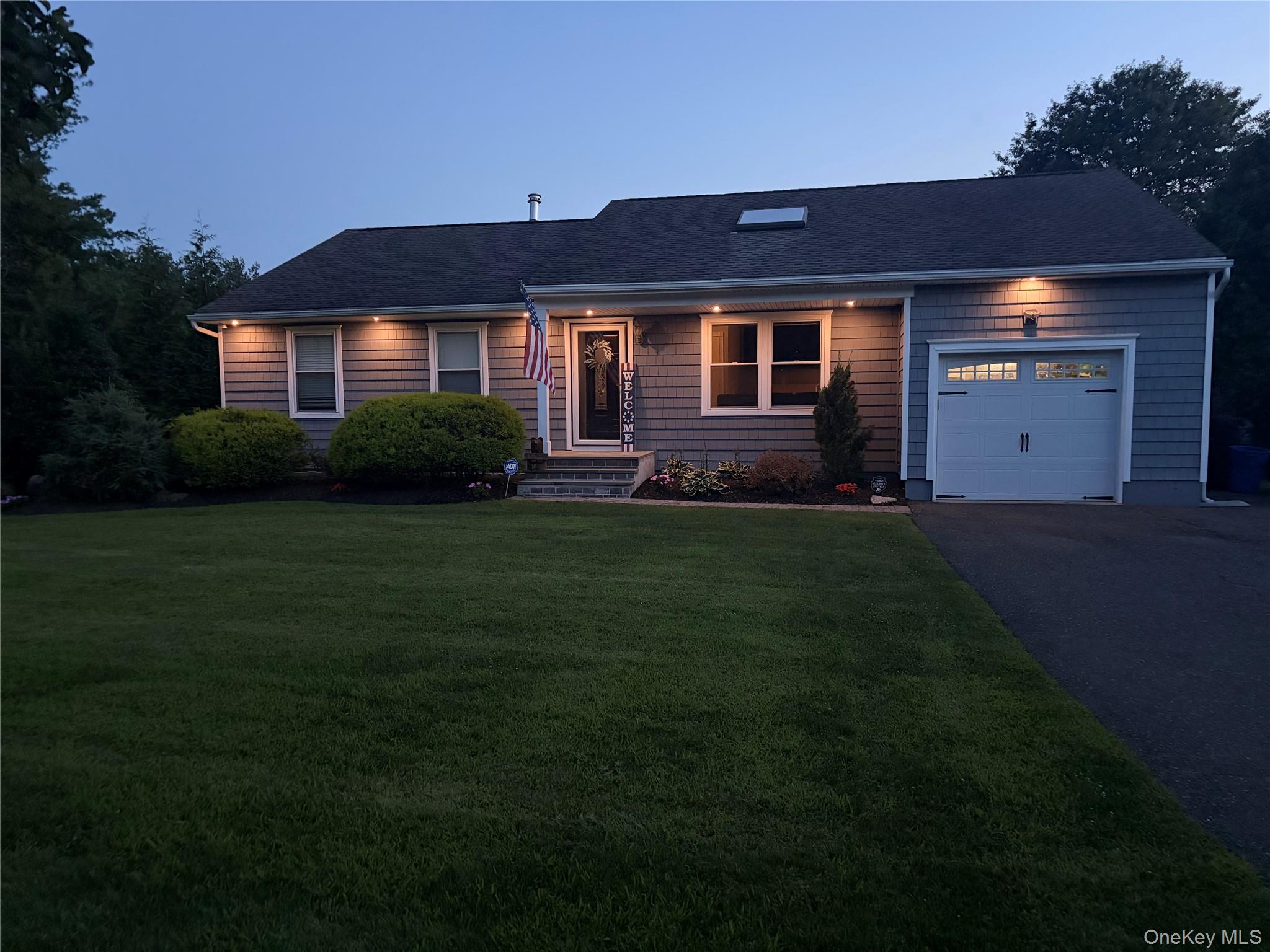 71 Triangle Lane Property Photo 11