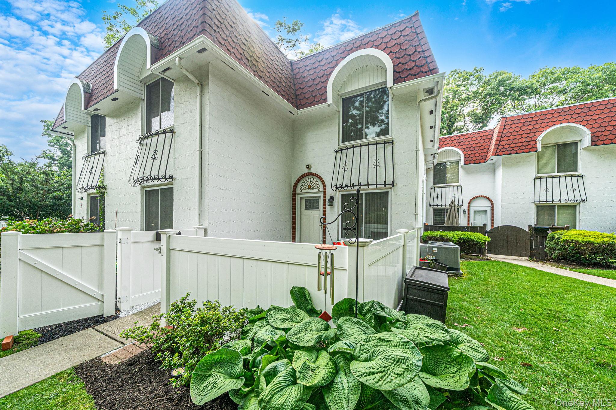 401 Birchwood Road Property Photo 1