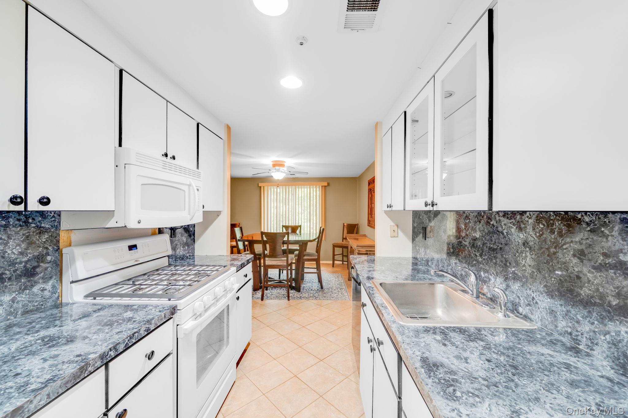401 Birchwood Road Property Photo 13