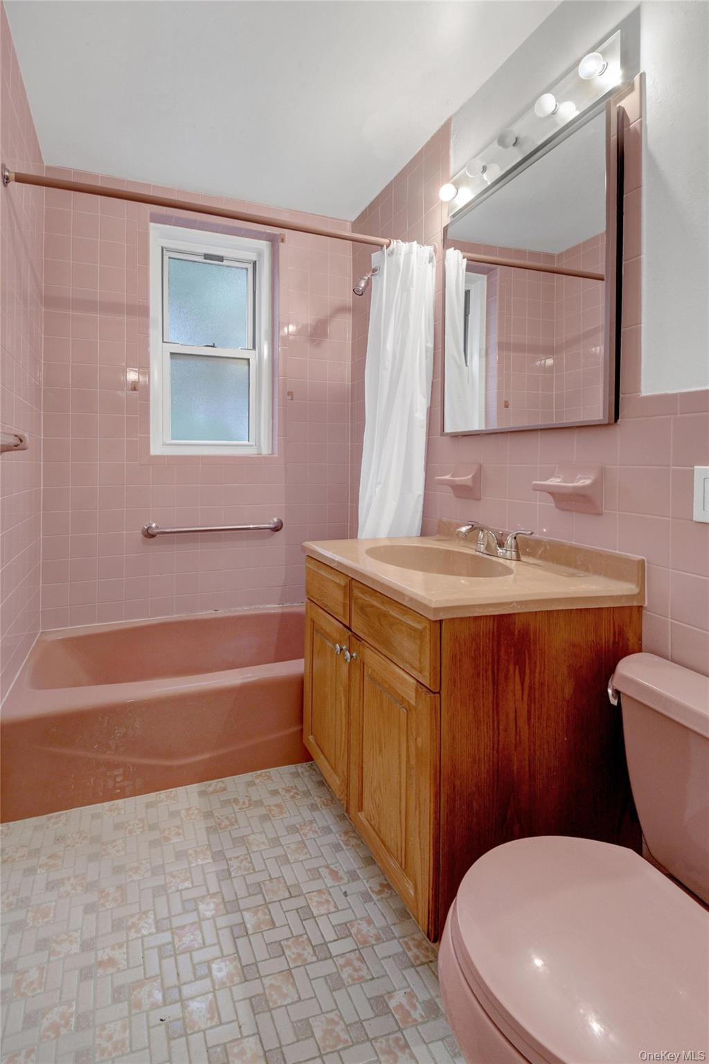 110 Dehaven Drive 416 Property Photo 14