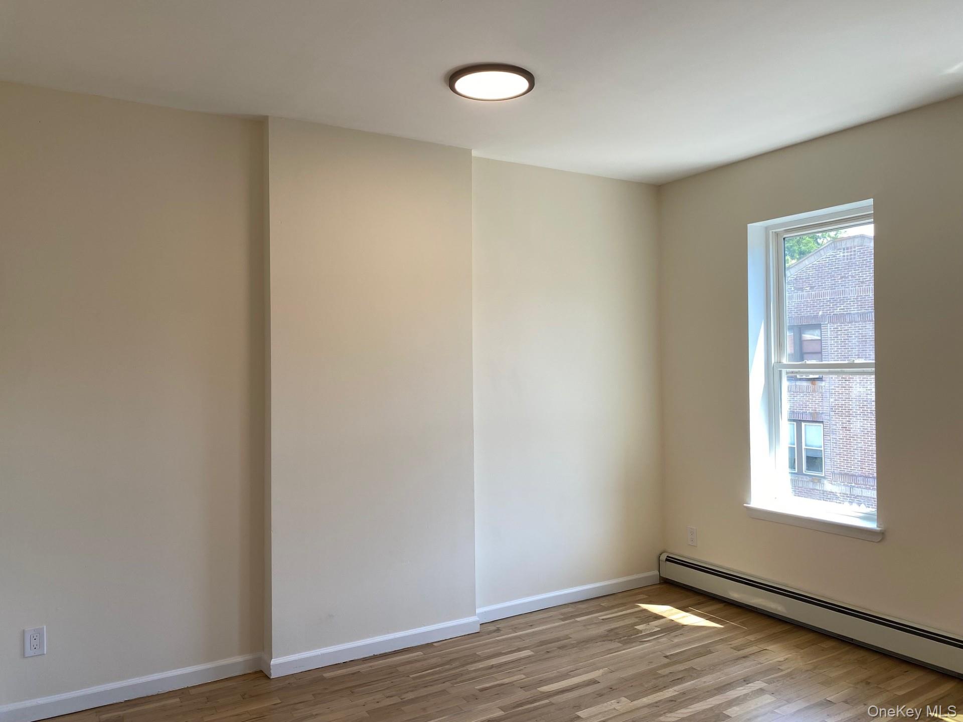 537 Warburton Avenue Property Photo 7