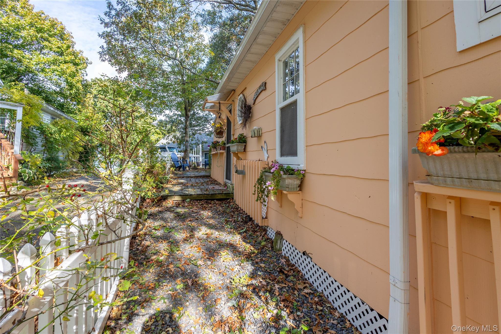 10 Acorn Path Property Photo 28