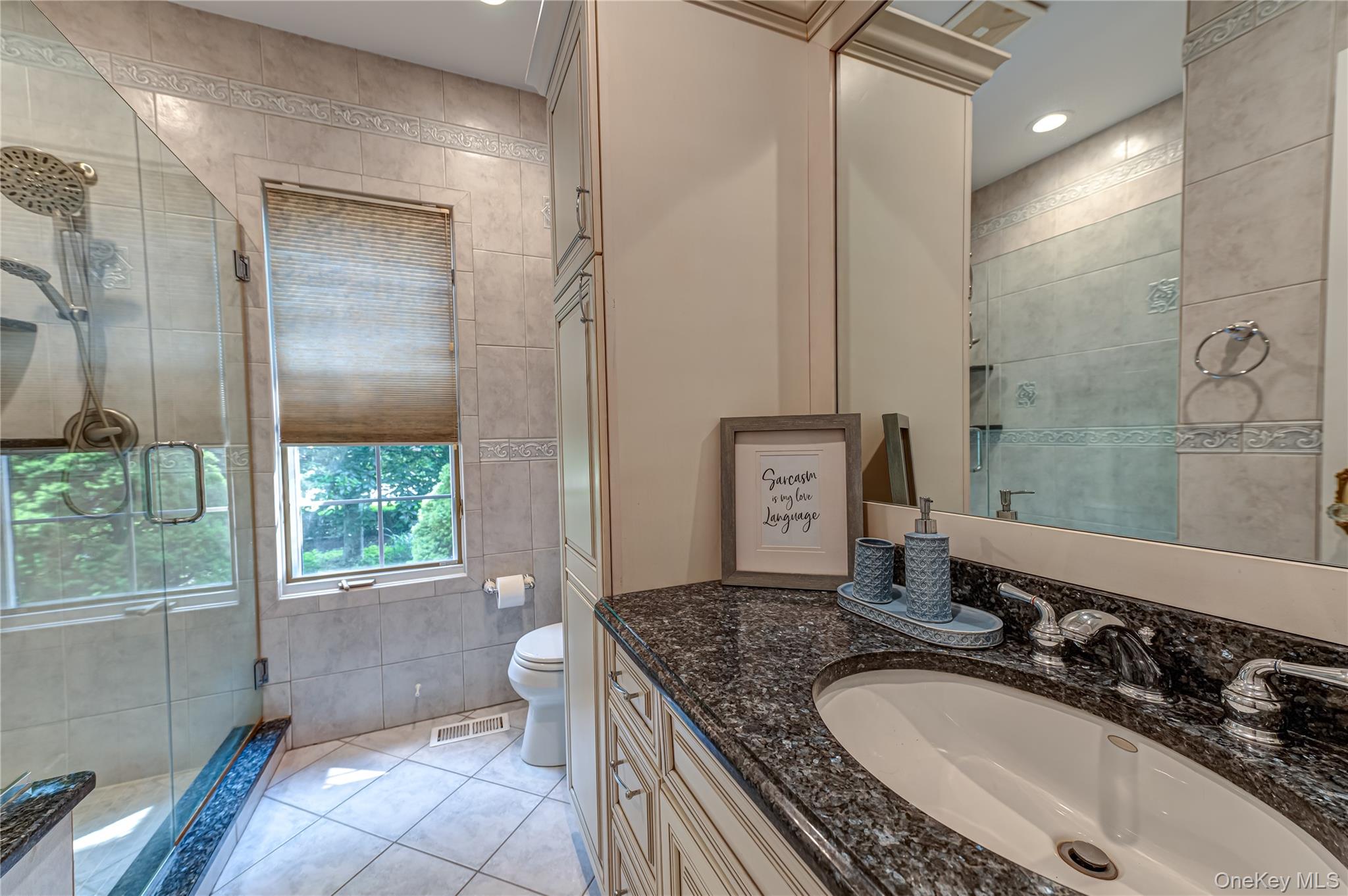 26 The Helm Property Photo 22
