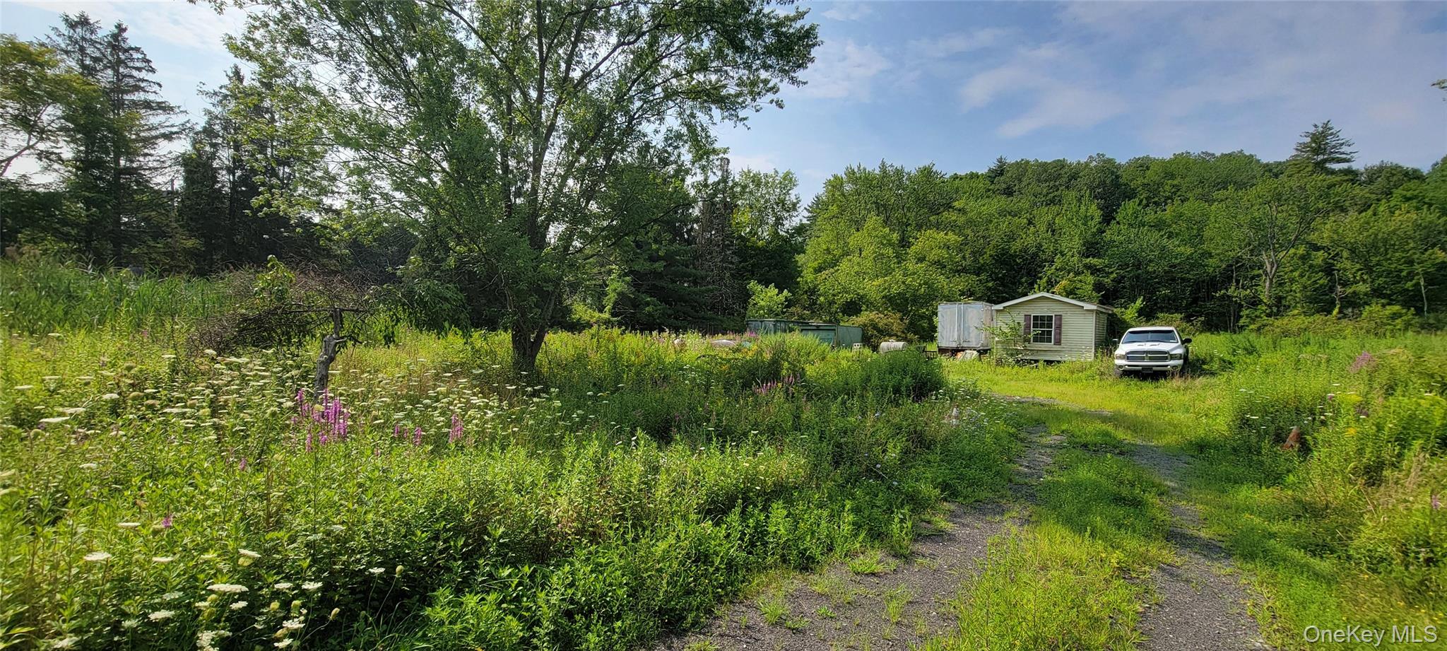 35 School House Lane Property Photo 5