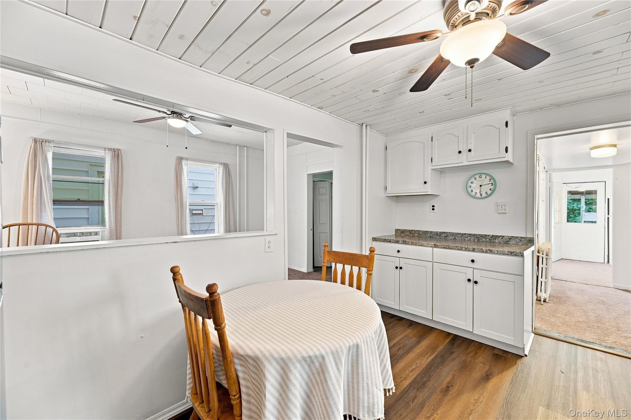 15 Maple Street Property Photo 6