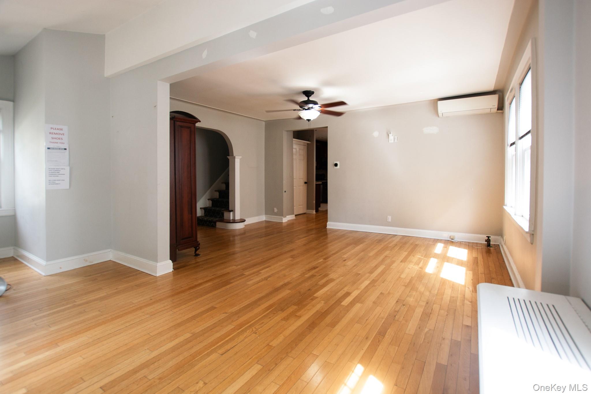8903 249th Street Property Photo 6