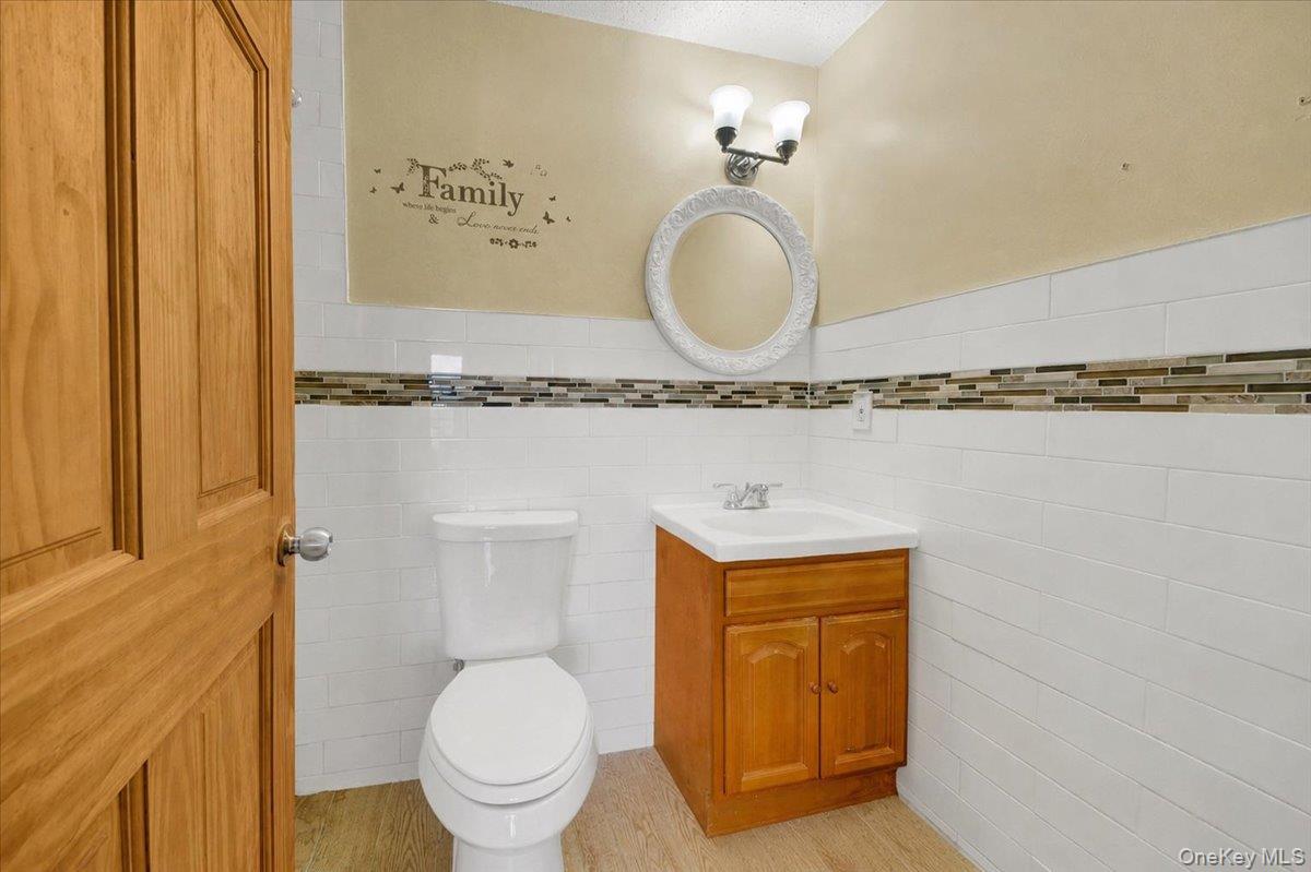 2069 Cicero Avenue Property Photo 25