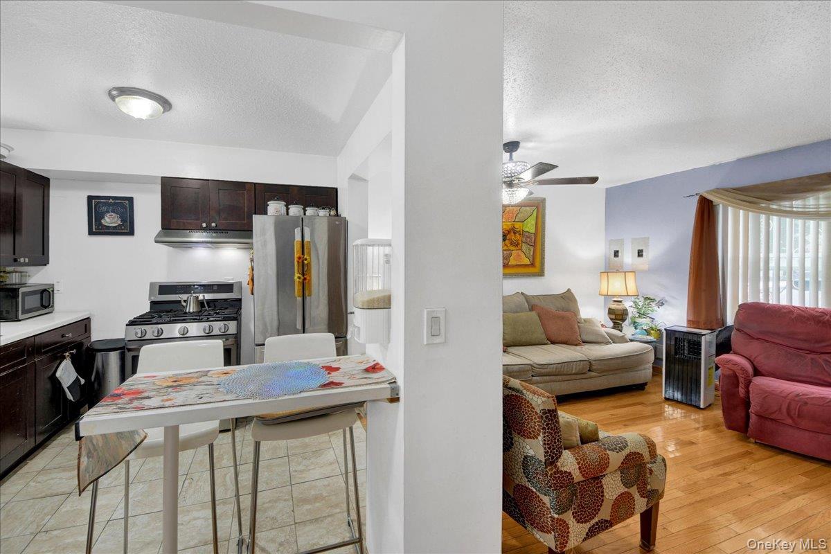 2069 Cicero Avenue Property Photo 27