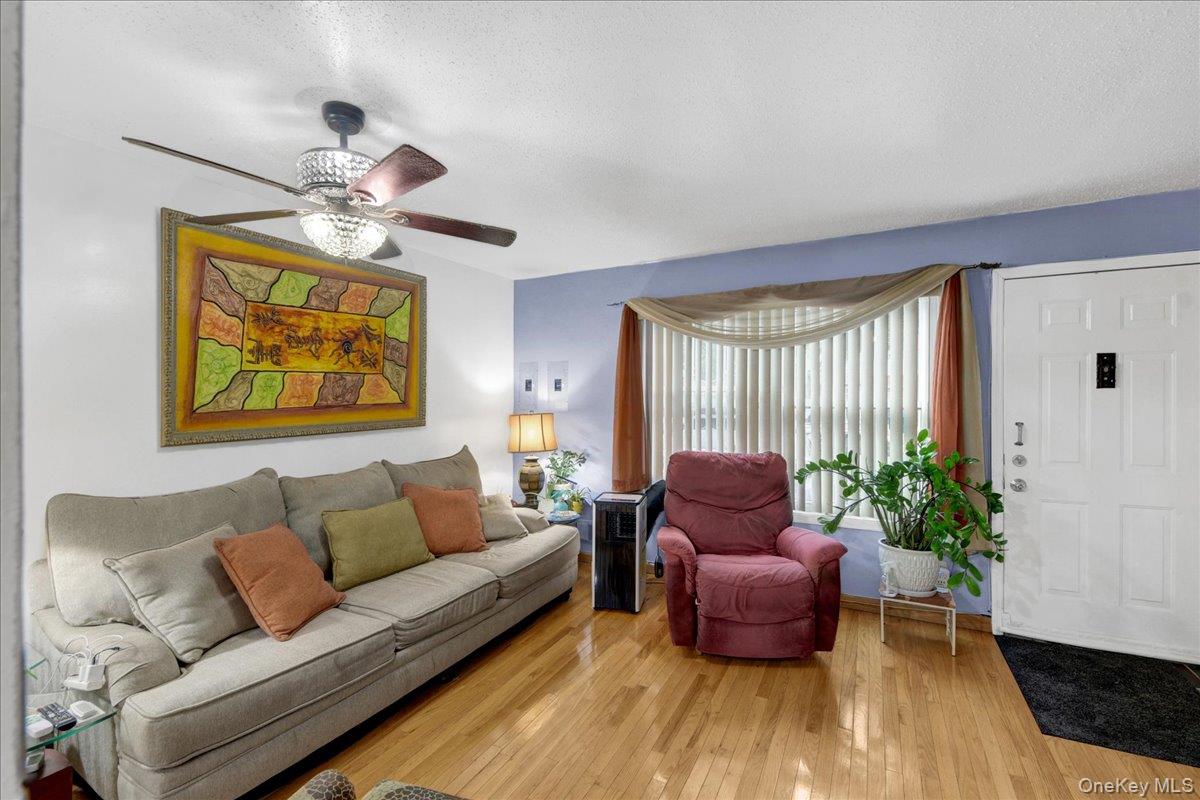 2069 Cicero Avenue Property Photo 29