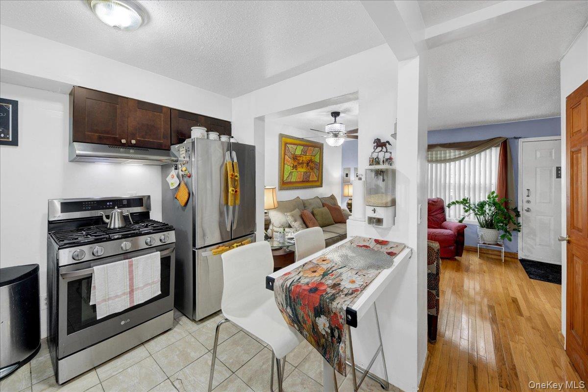 2069 Cicero Avenue Property Photo 37