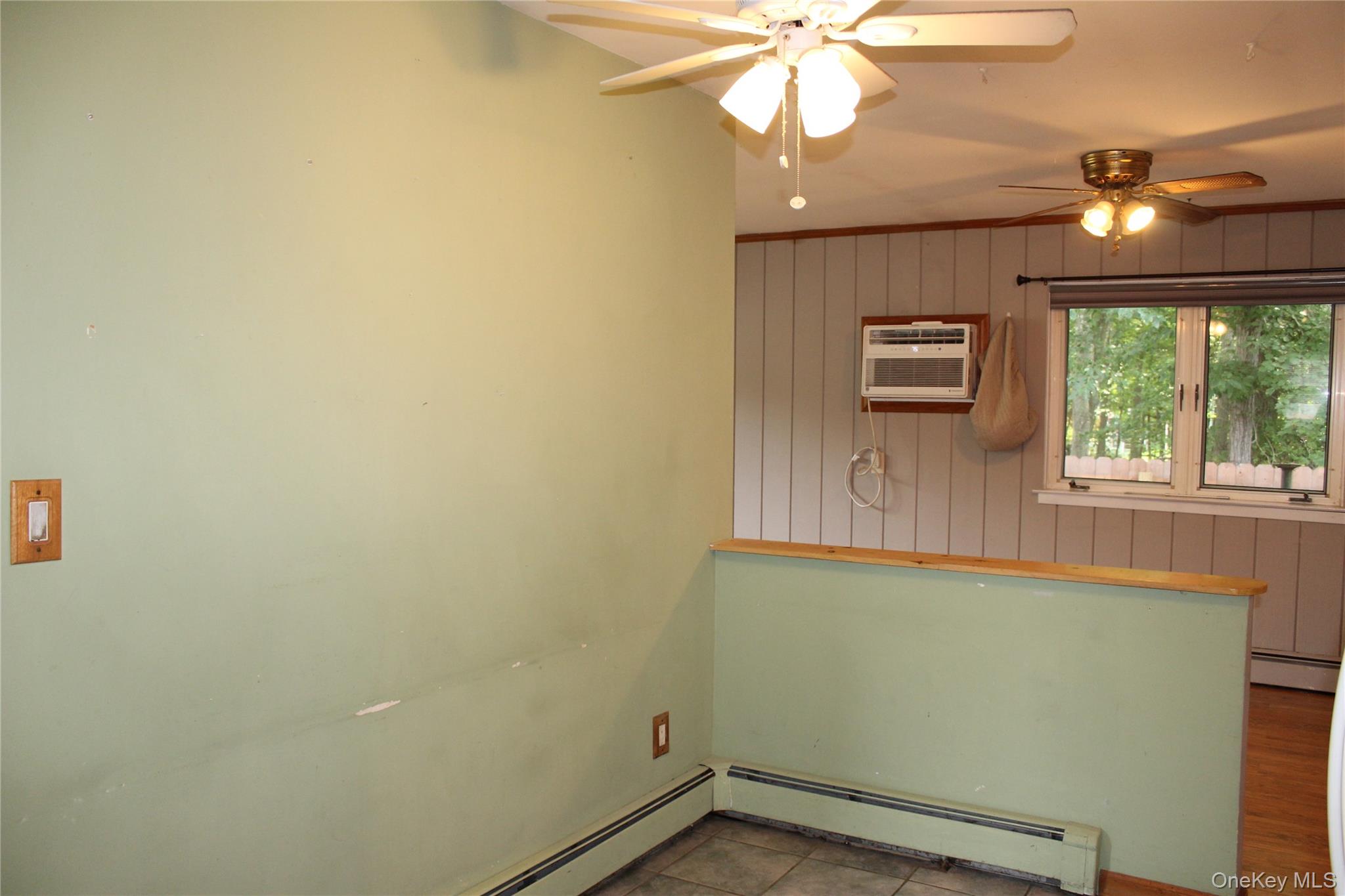 92 Lombardy Drive Property Photo 3