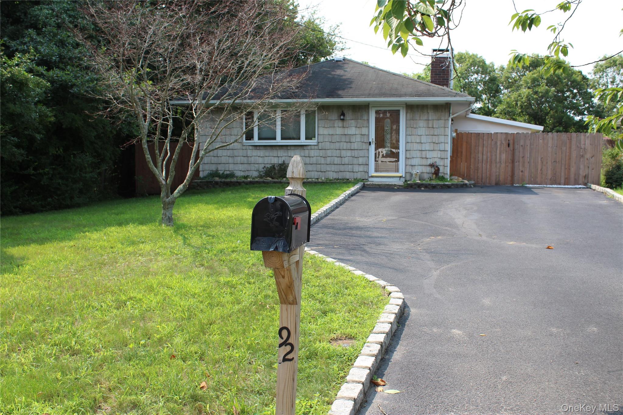 92 Lombardy Drive Property Photo 24