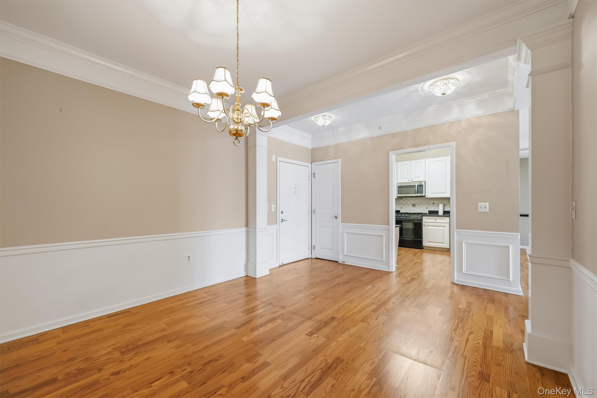 28 N De Baun Avenue 308 Property Photo 9