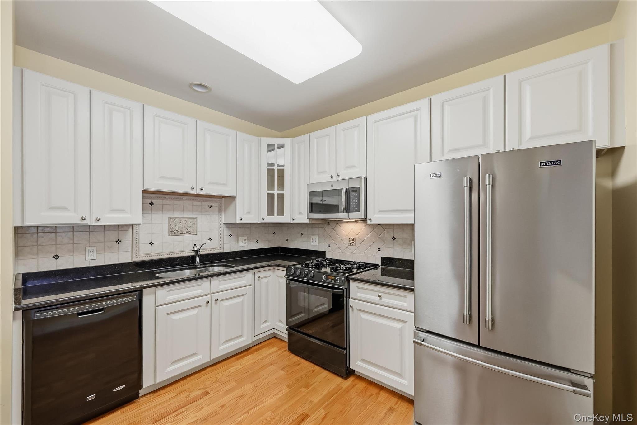 28 N De Baun Avenue 308 Property Photo 11