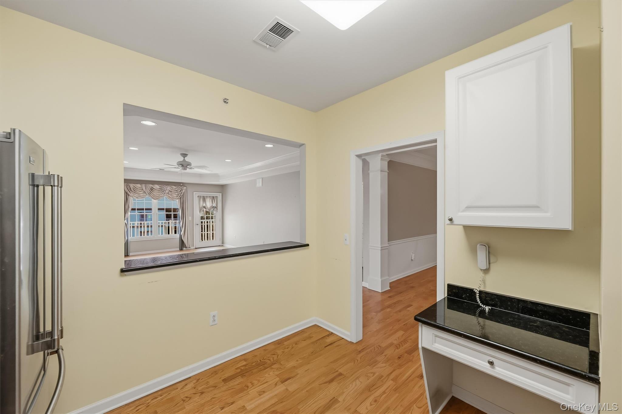 28 N De Baun Avenue 308 Property Photo 14
