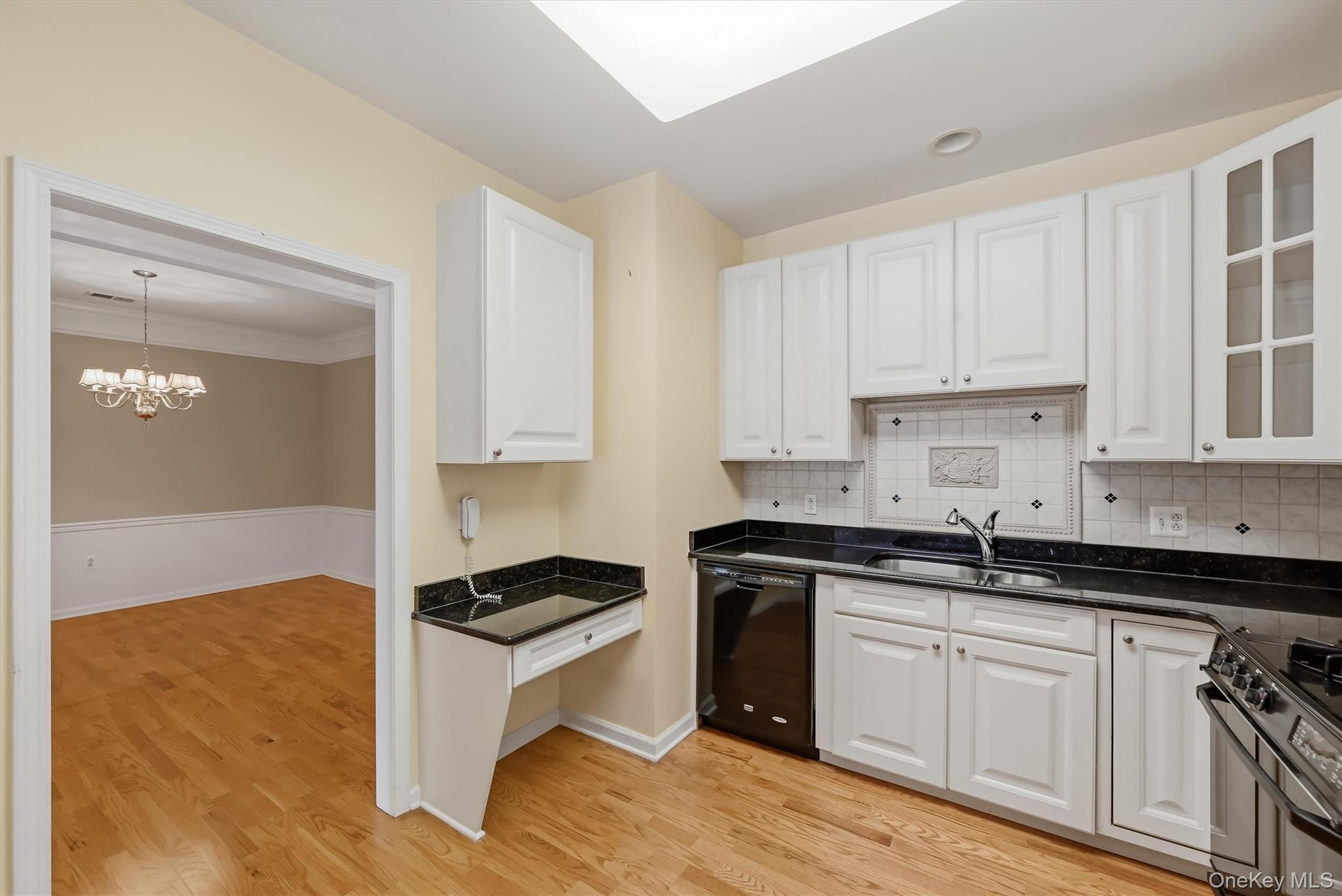 28 N De Baun Avenue 308 Property Photo 15