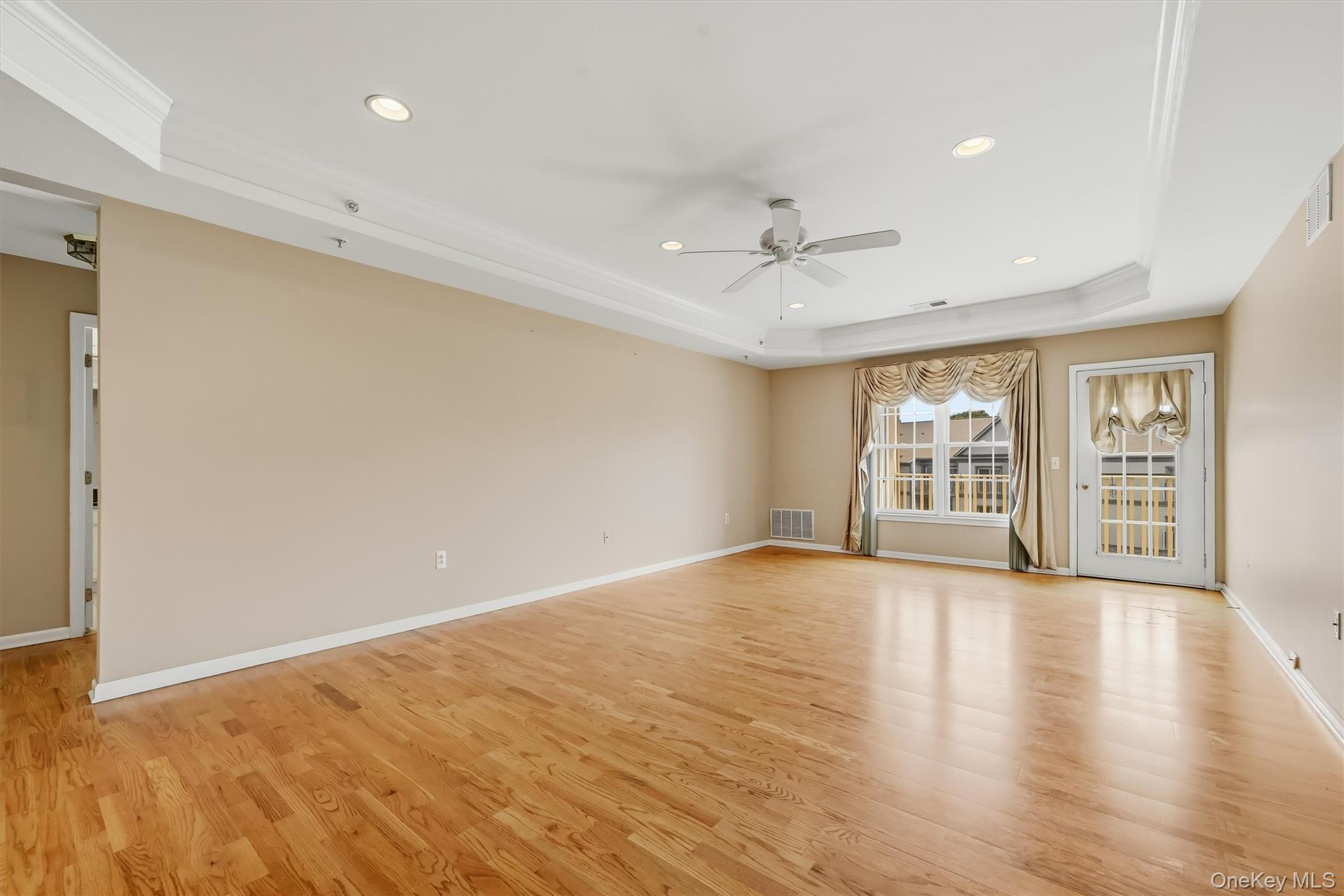 28 N De Baun Avenue 308 Property Photo 16