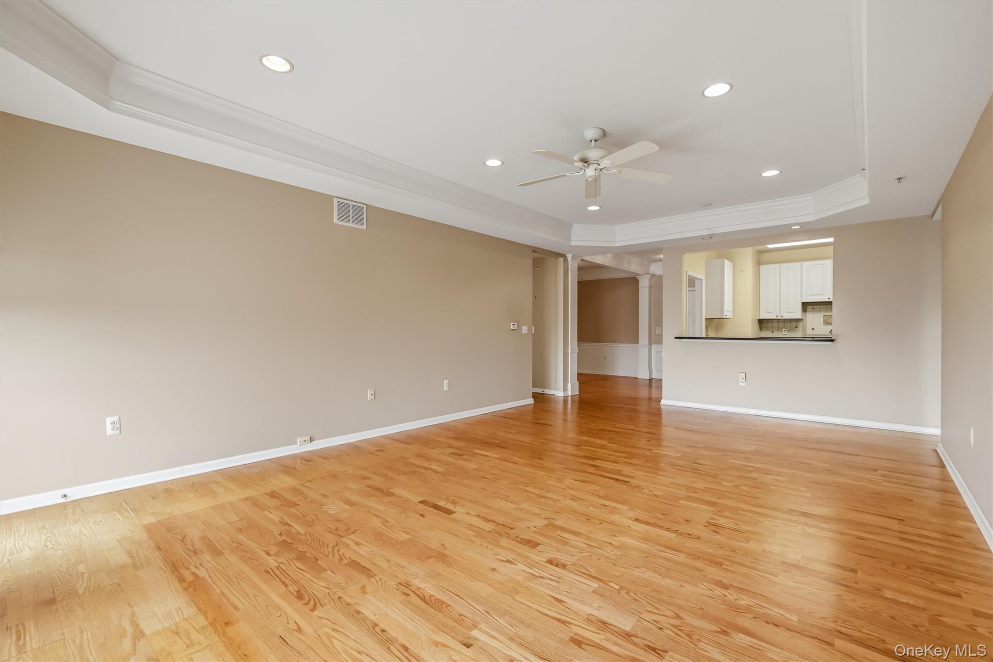 28 N De Baun Avenue 308 Property Photo 20