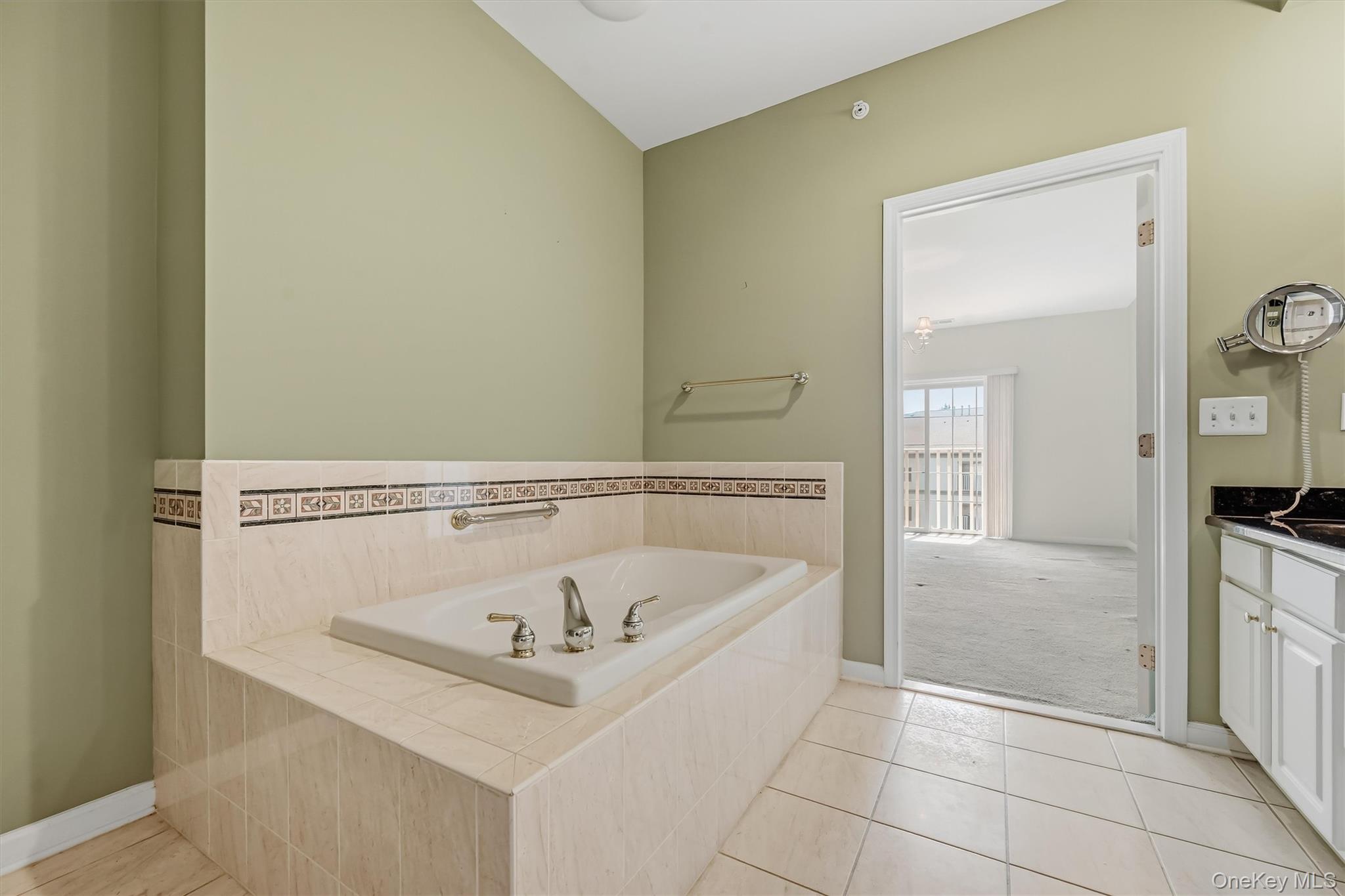 28 N De Baun Avenue 308 Property Photo 28