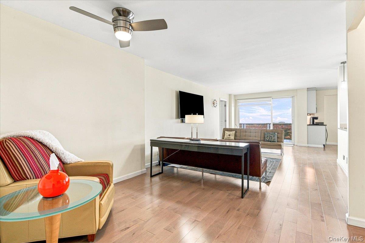 110-11 Queens Boulevard 29g Property Photo 2