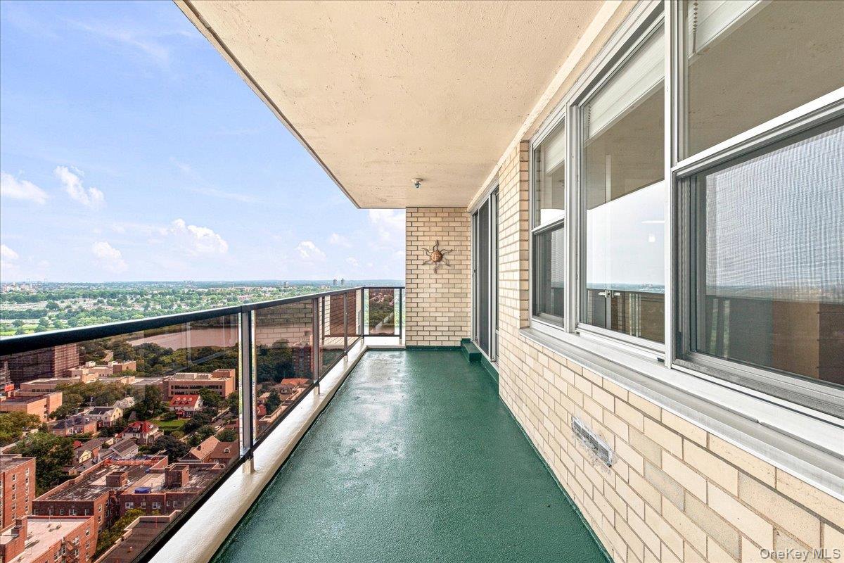 110-11 Queens Boulevard 29g Property Photo 23