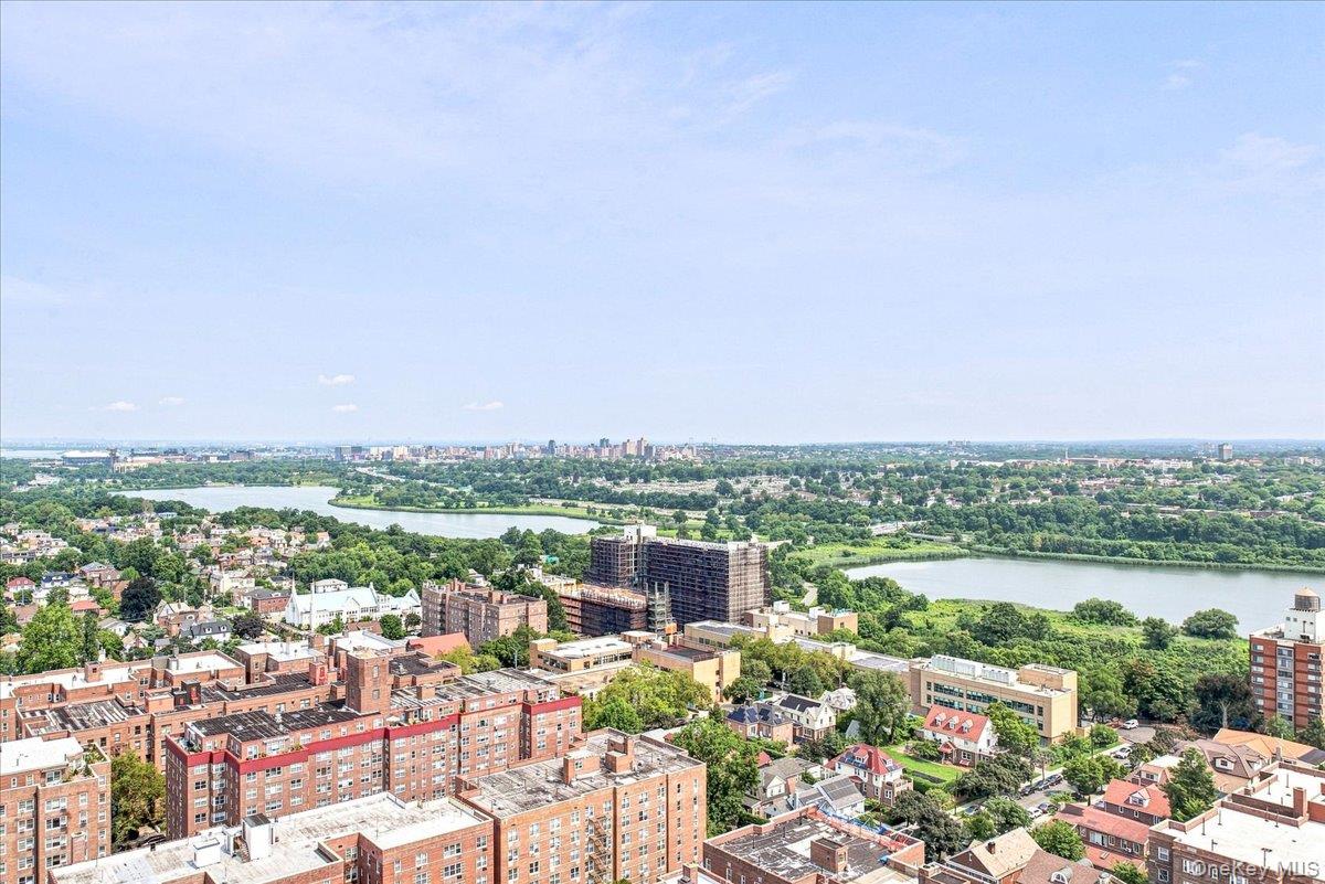 110-11 Queens Boulevard 29g Property Photo 25