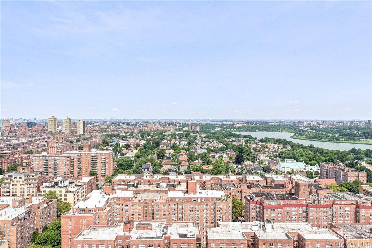 110-11 Queens Boulevard 29g Property Photo 26