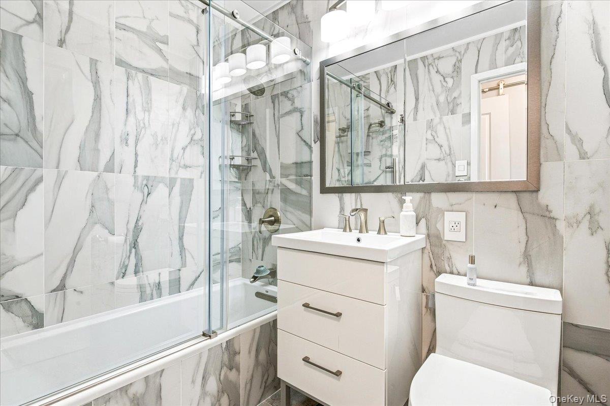 110-11 Queens Boulevard 29g Property Photo 33