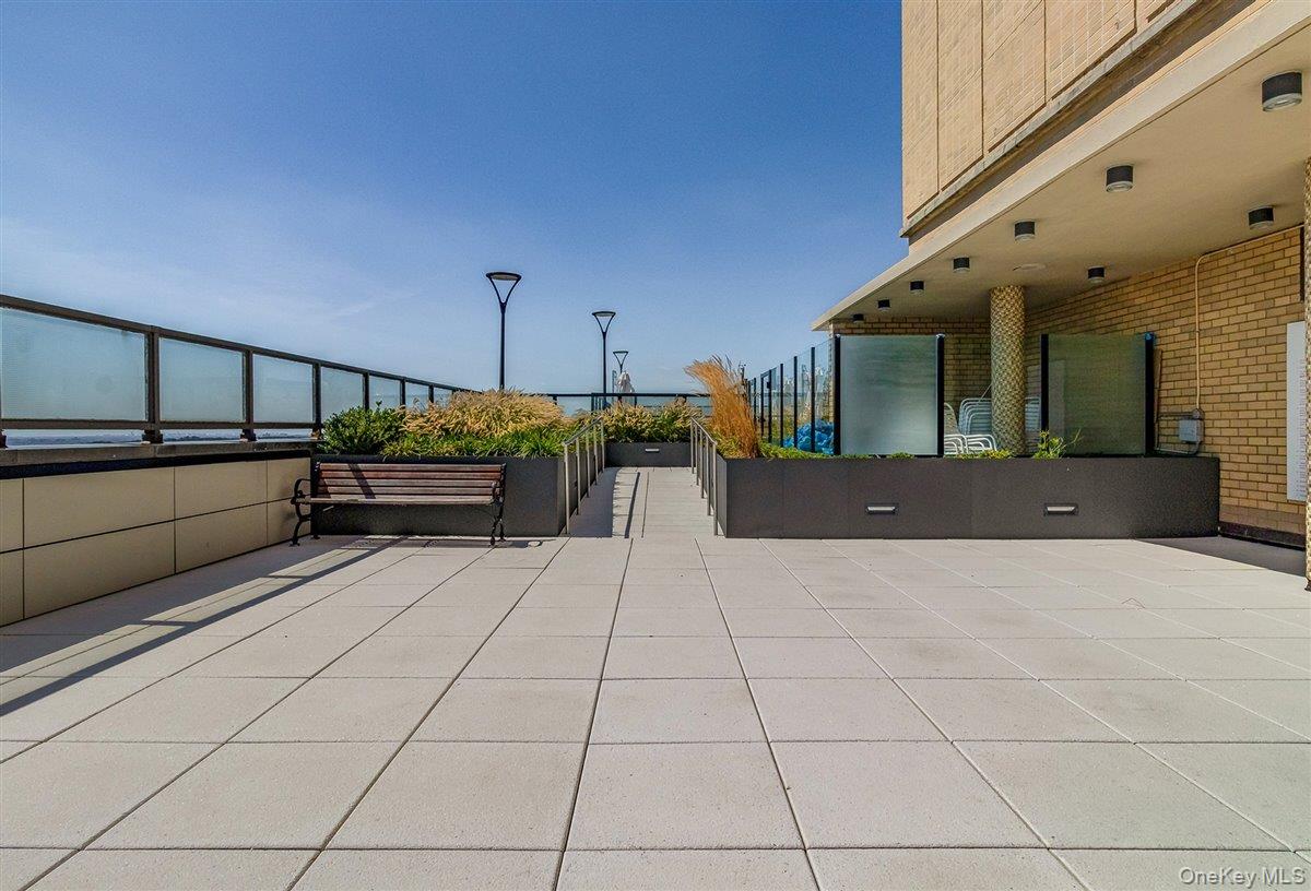 110-11 Queens Boulevard 29g Property Photo 47