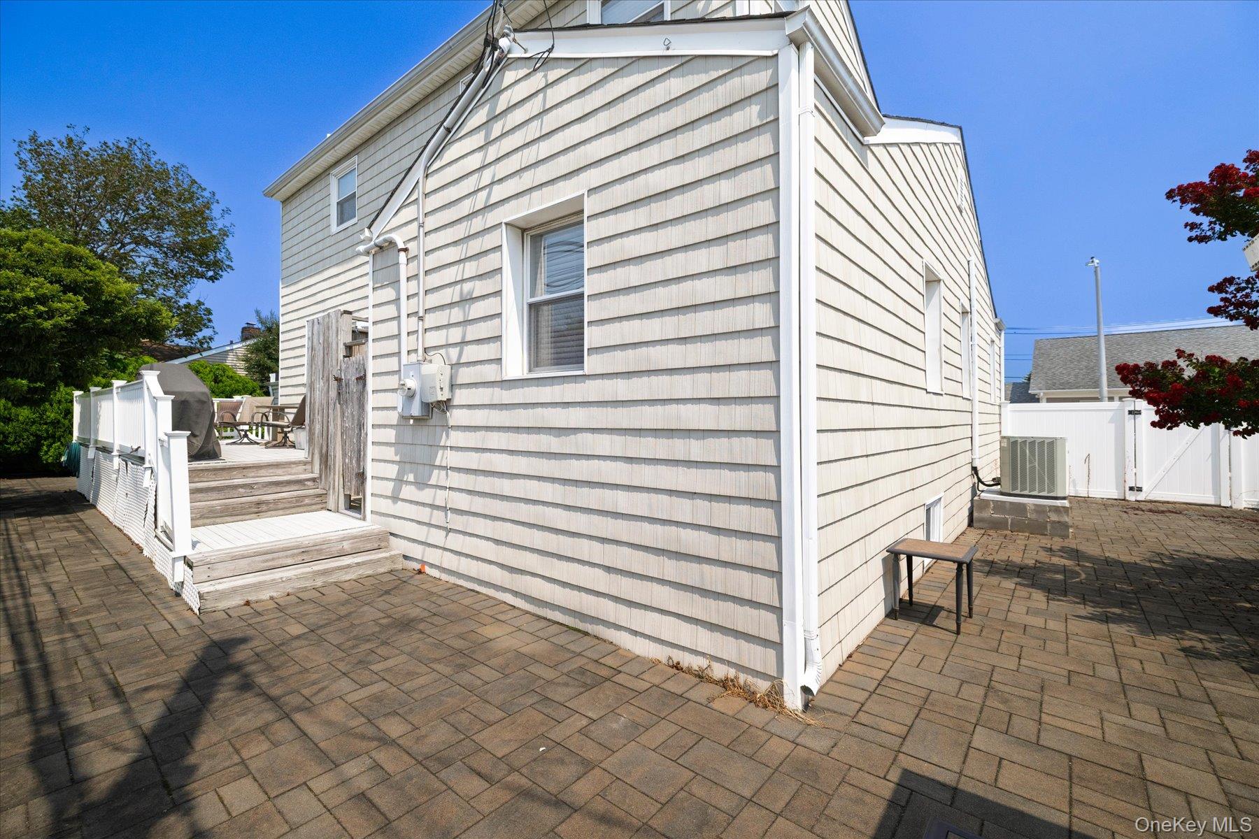 39 Vinton Street Property Photo 18