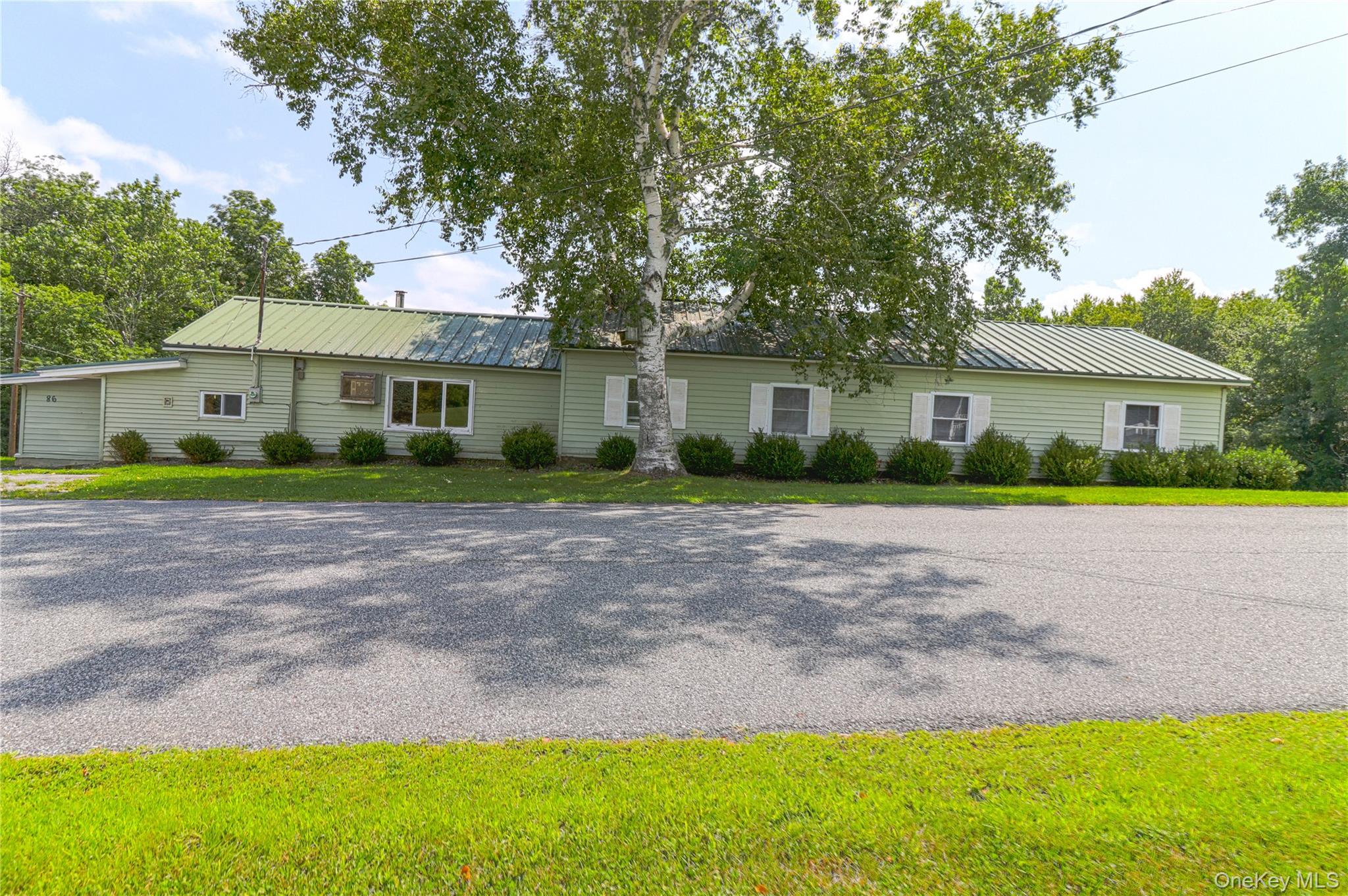 86 Carpenter Road Property Photo 2