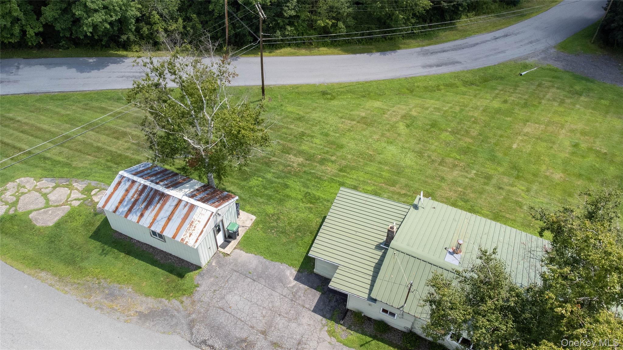 86 Carpenter Road Property Photo 3