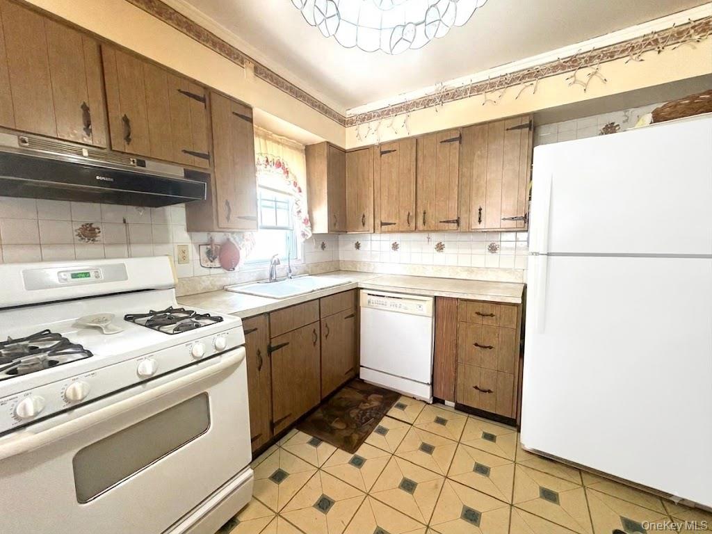1112 Mckenna Place Property Photo 4