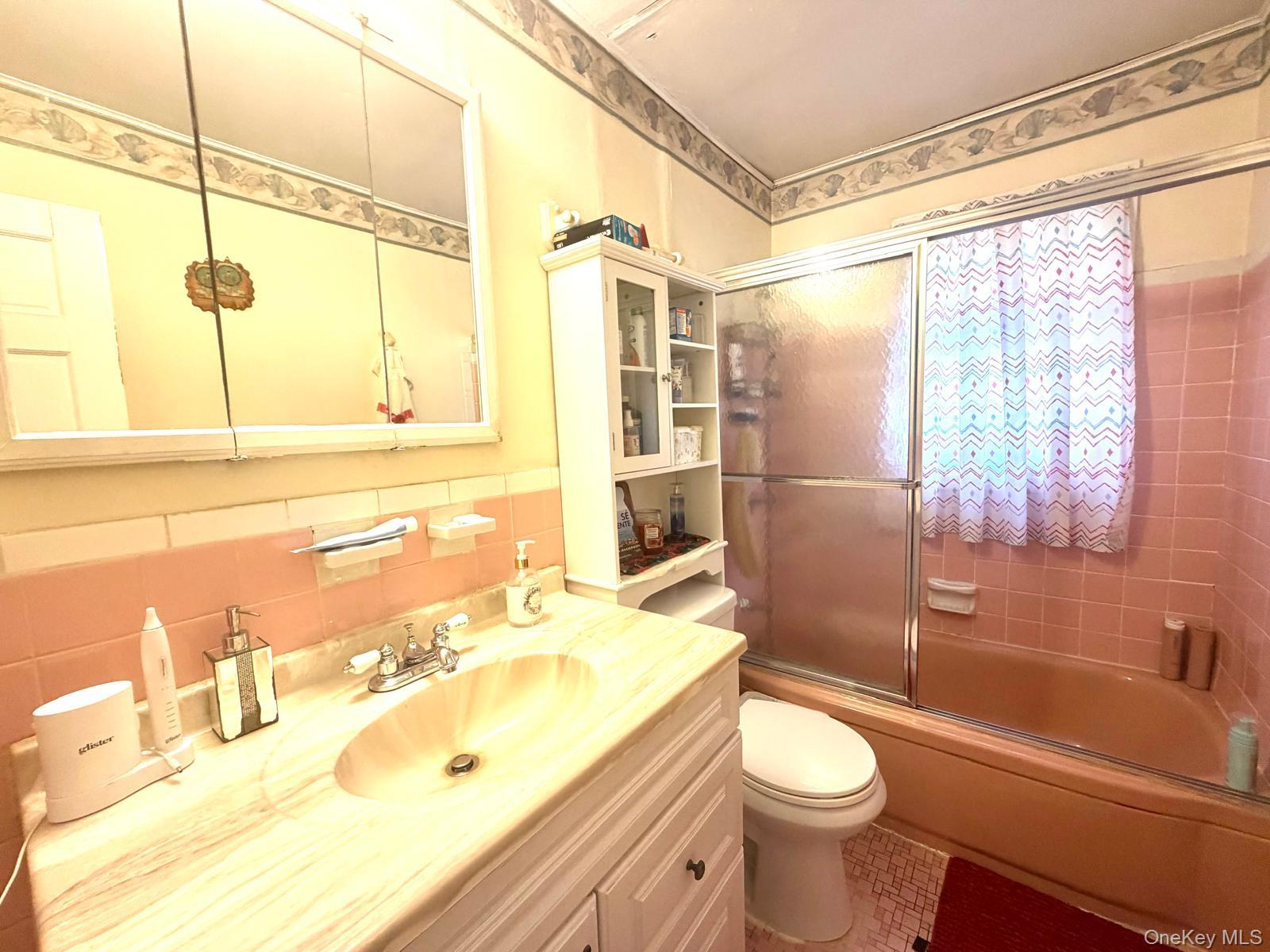 1112 Mckenna Place Property Photo 8