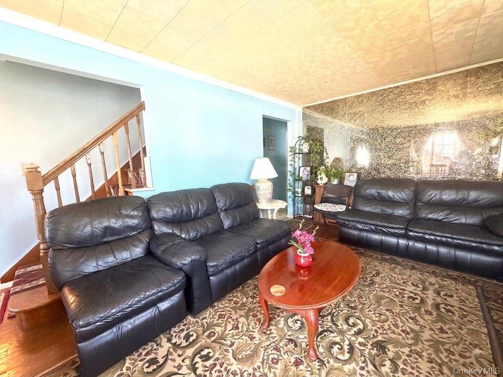 1112 Mckenna Place Property Photo 9
