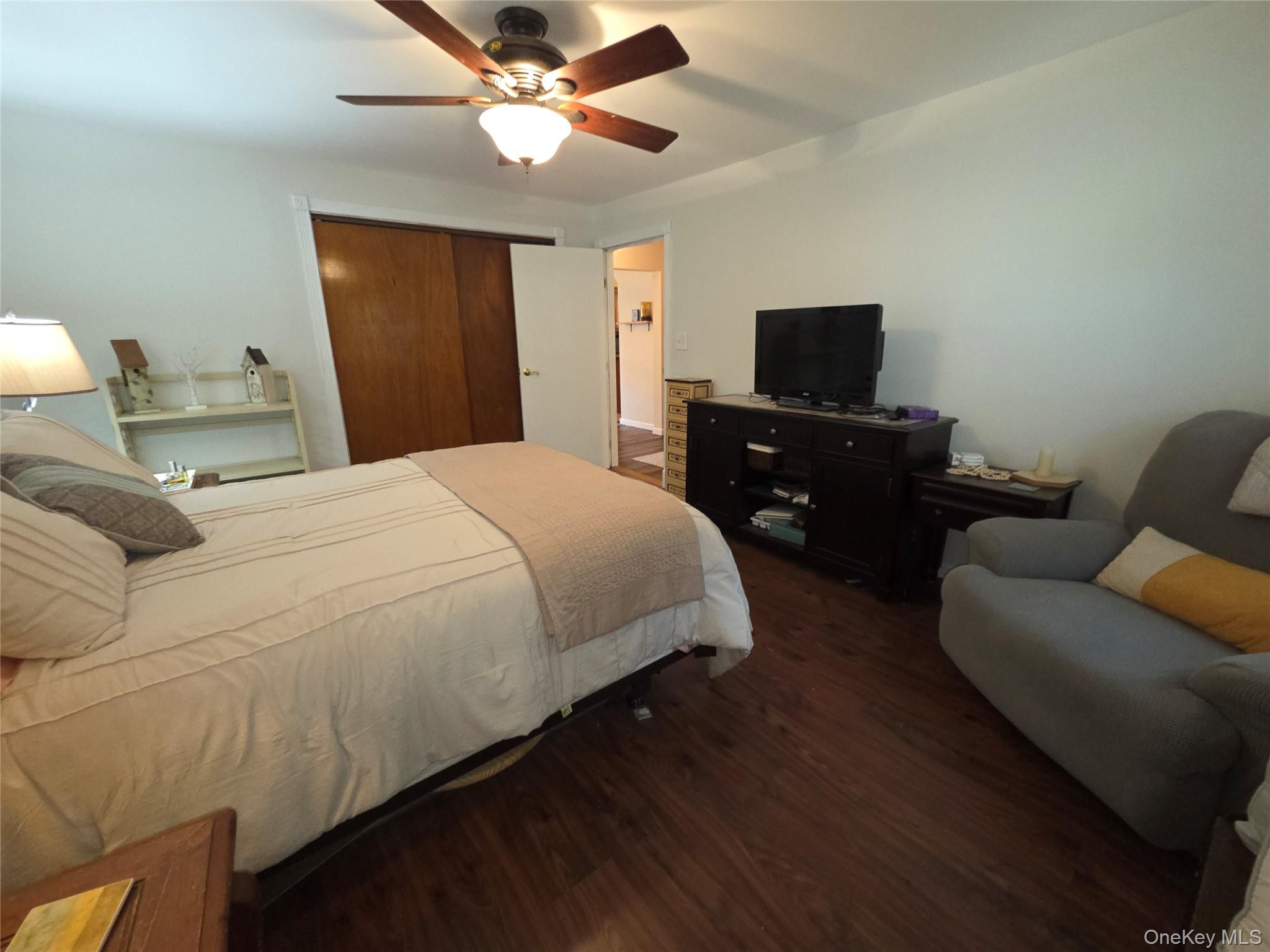 33 Elmwood Avenue Property Photo 27