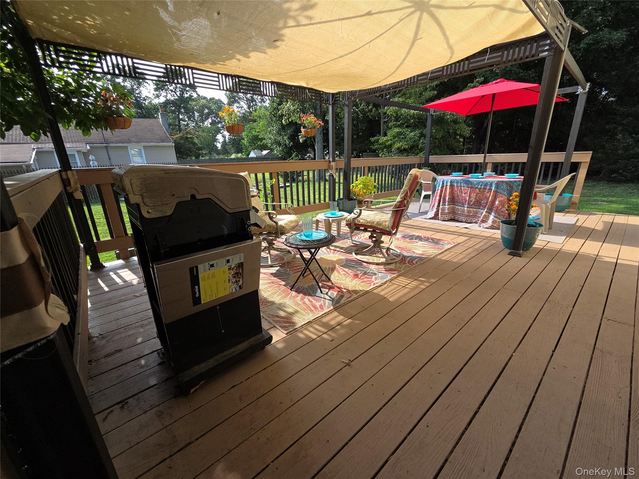 33 Elmwood Avenue Property Photo 33