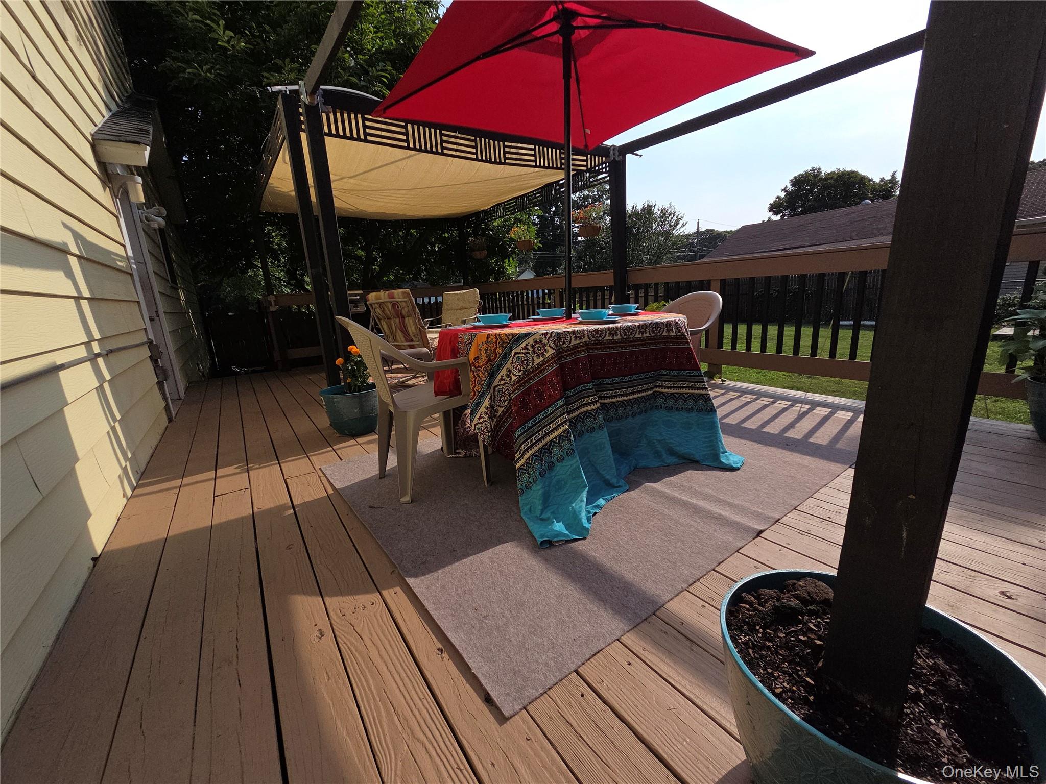 33 Elmwood Avenue Property Photo 34