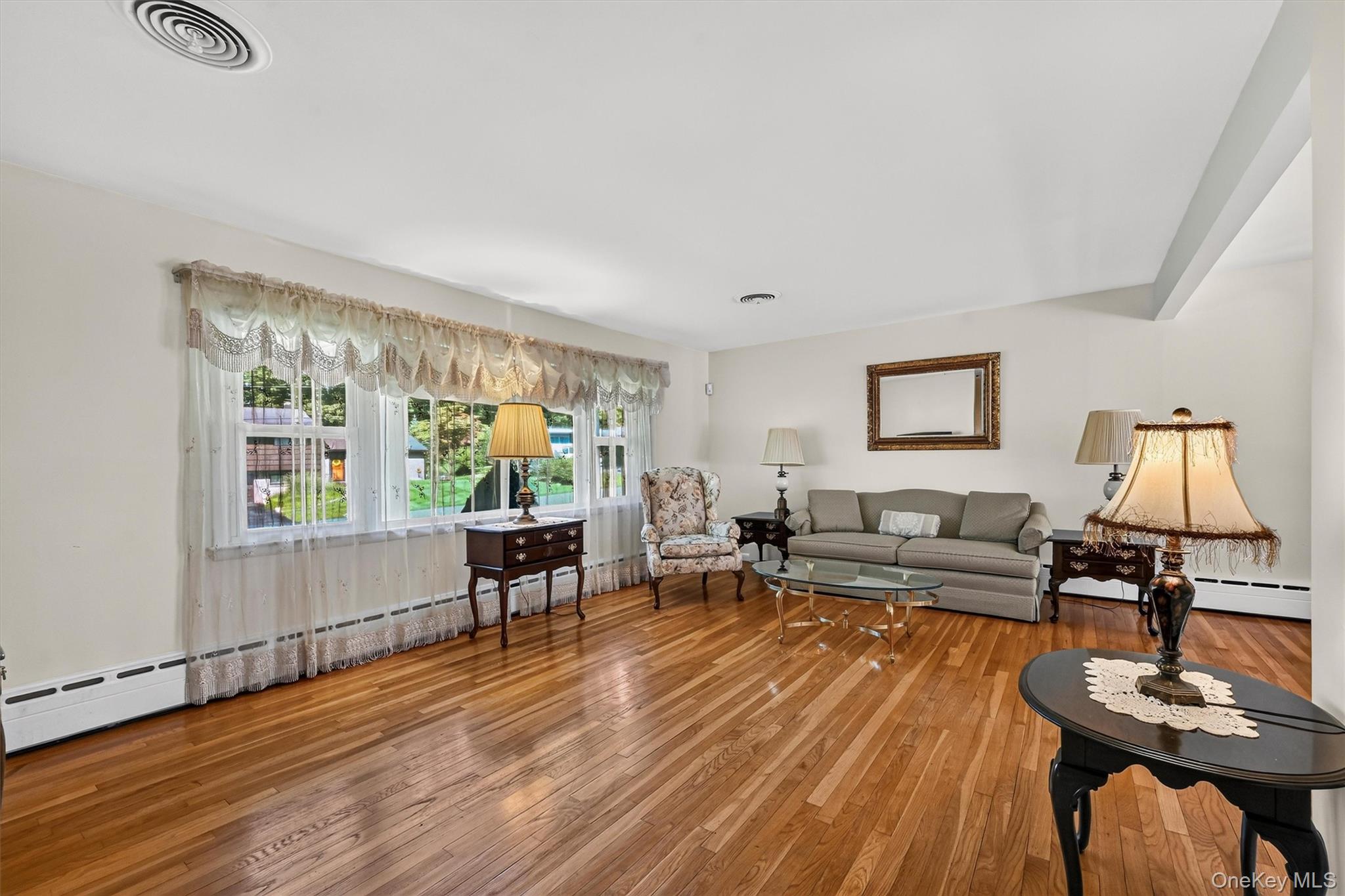 24 Meadow Street Property Photo 5