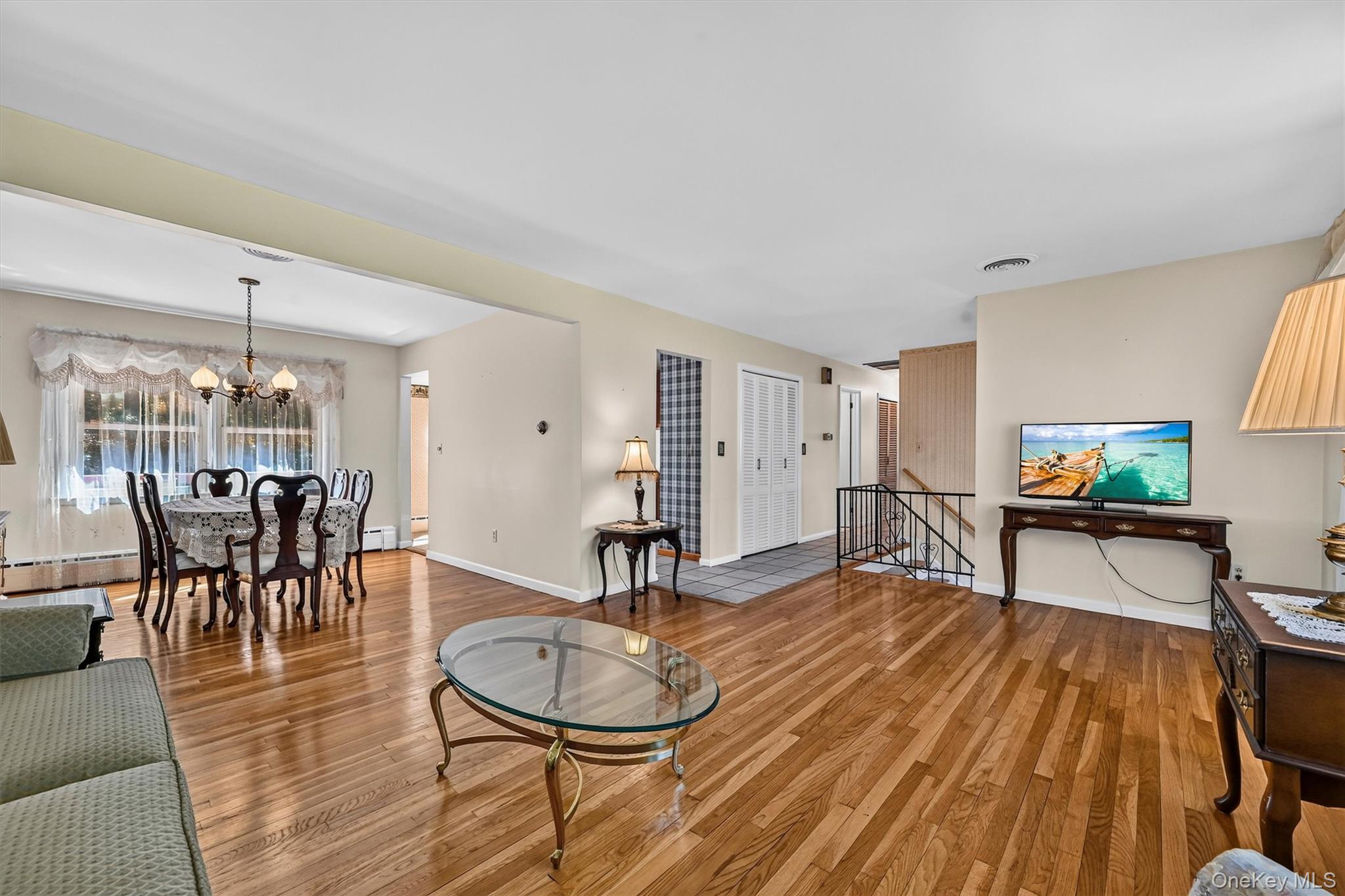 24 Meadow Street Property Photo 6