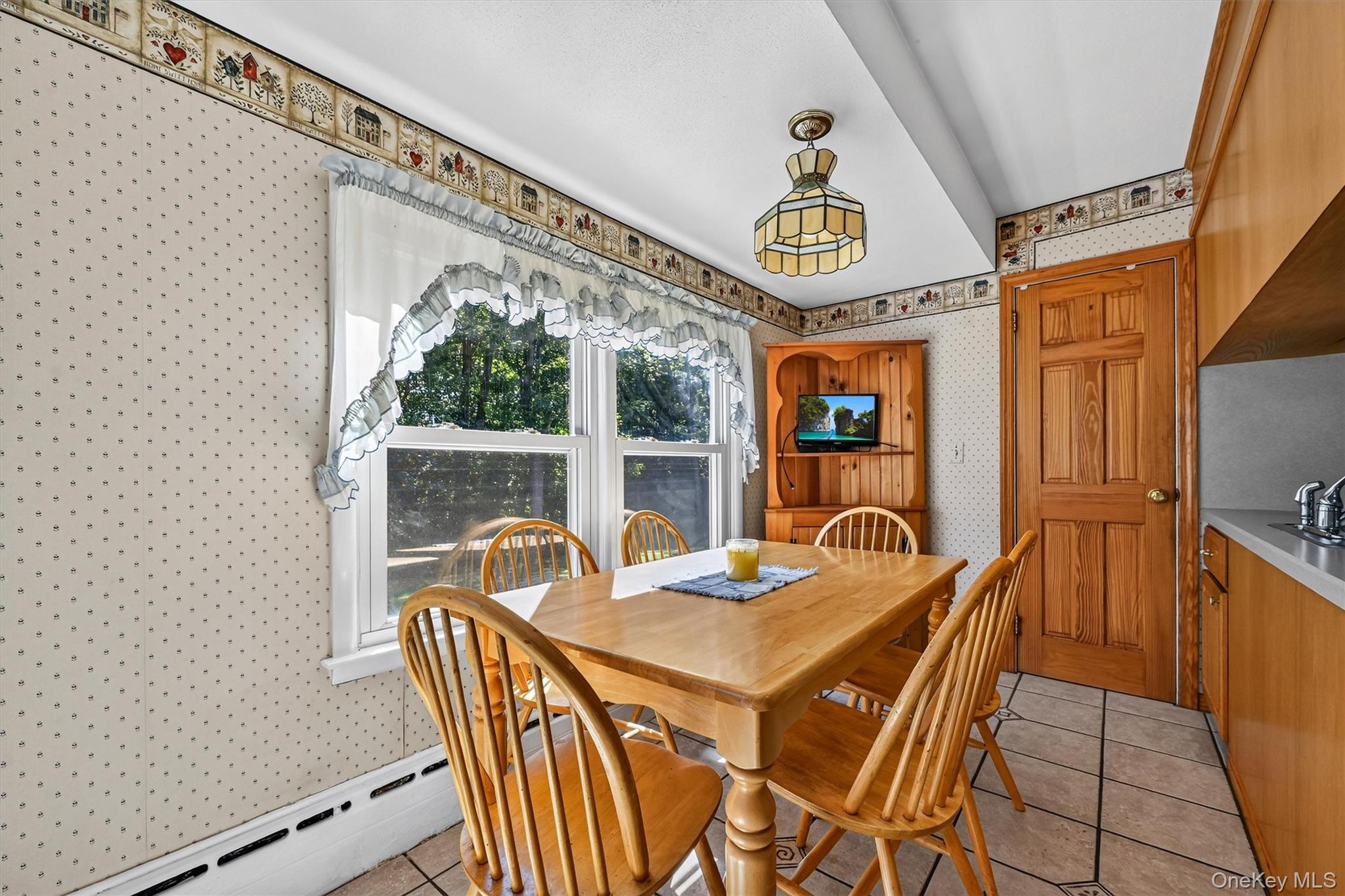 24 Meadow Street Property Photo 10