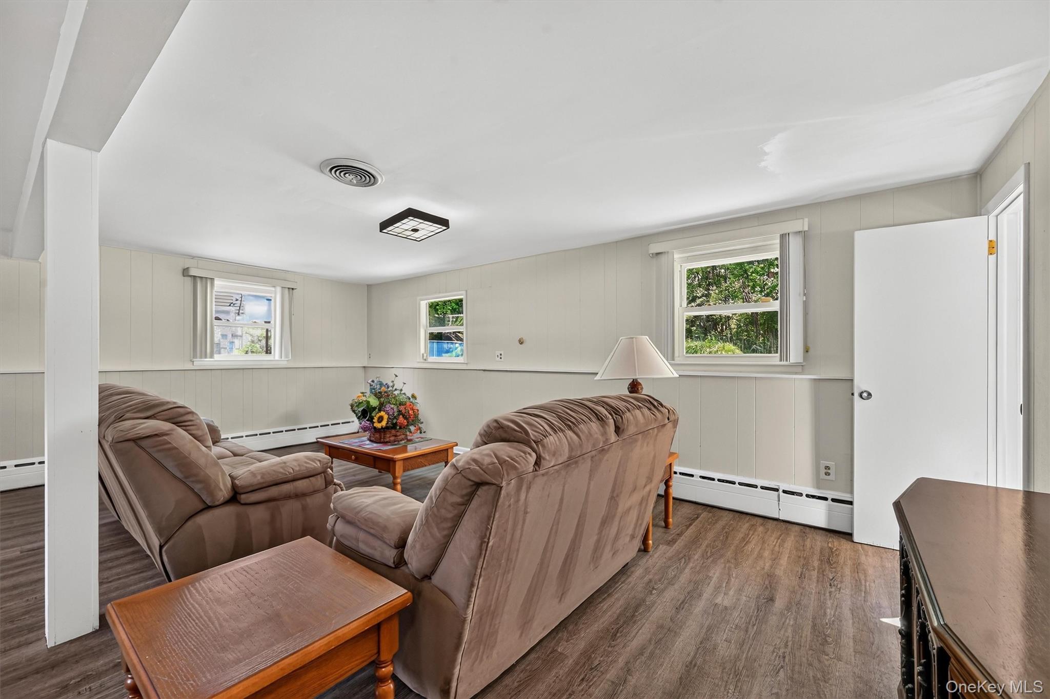 24 Meadow Street Property Photo 28