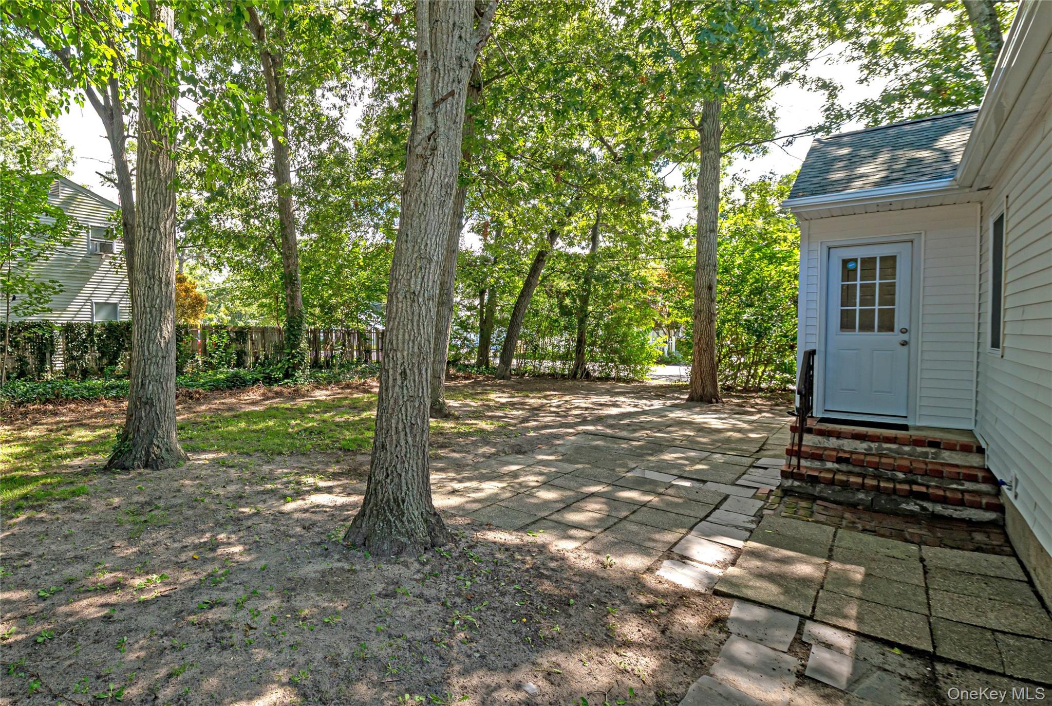17 Lake Prom Property Photo 17
