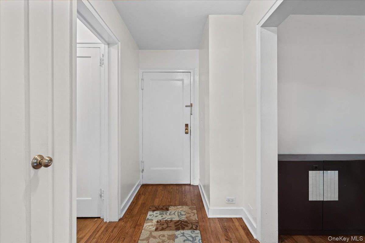 5 Whitehall Road 1l Property Photo 9