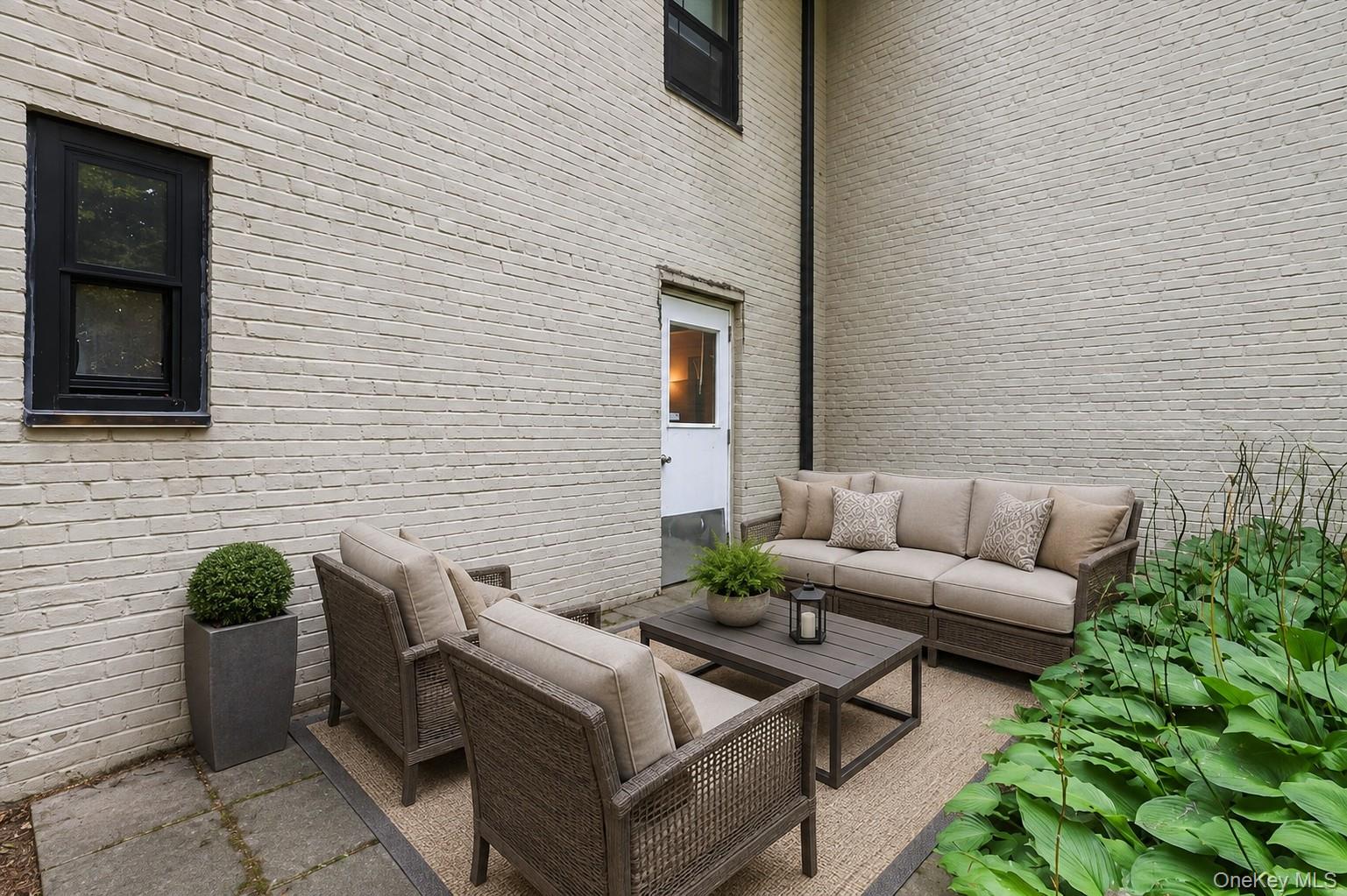 5 Whitehall Road 1l Property Photo 16