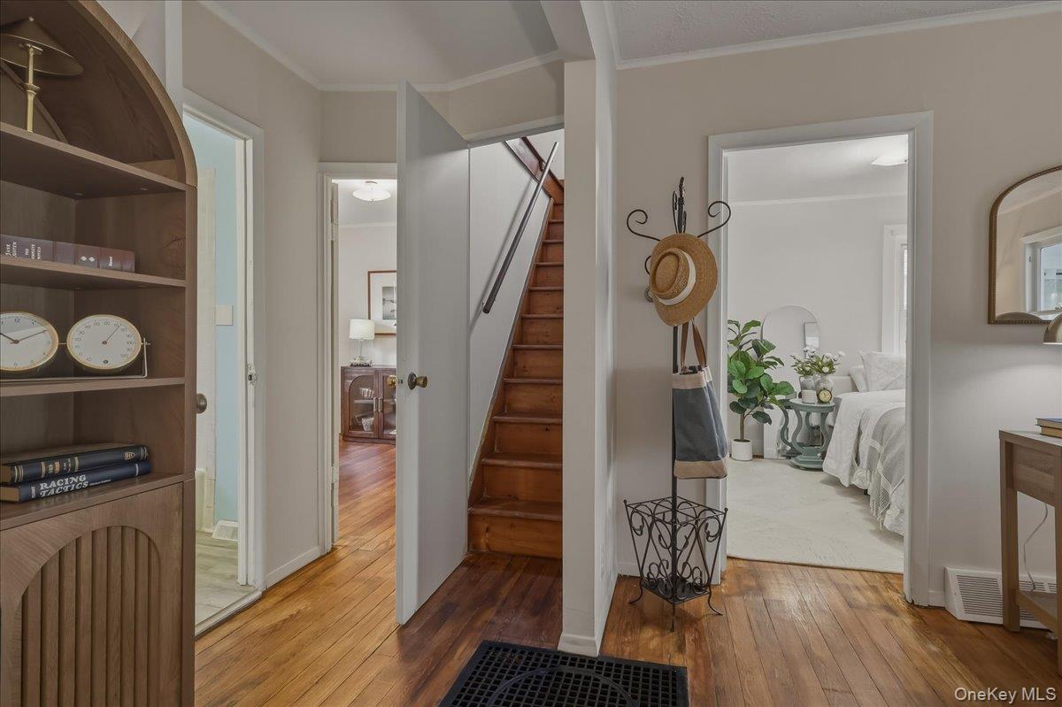 5 Coles Place Property Photo 13