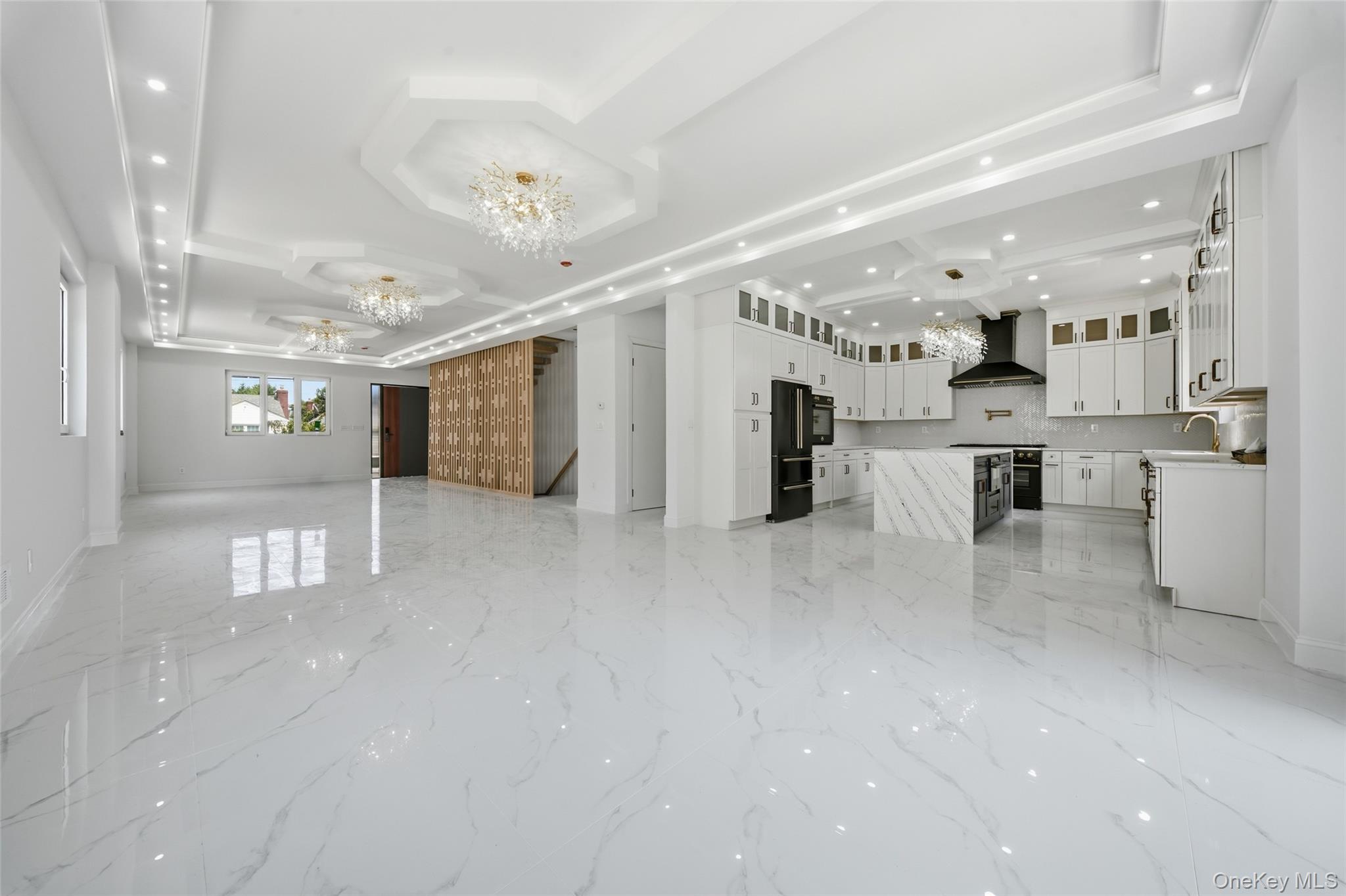 24 Surrey Lane Property Photo 7