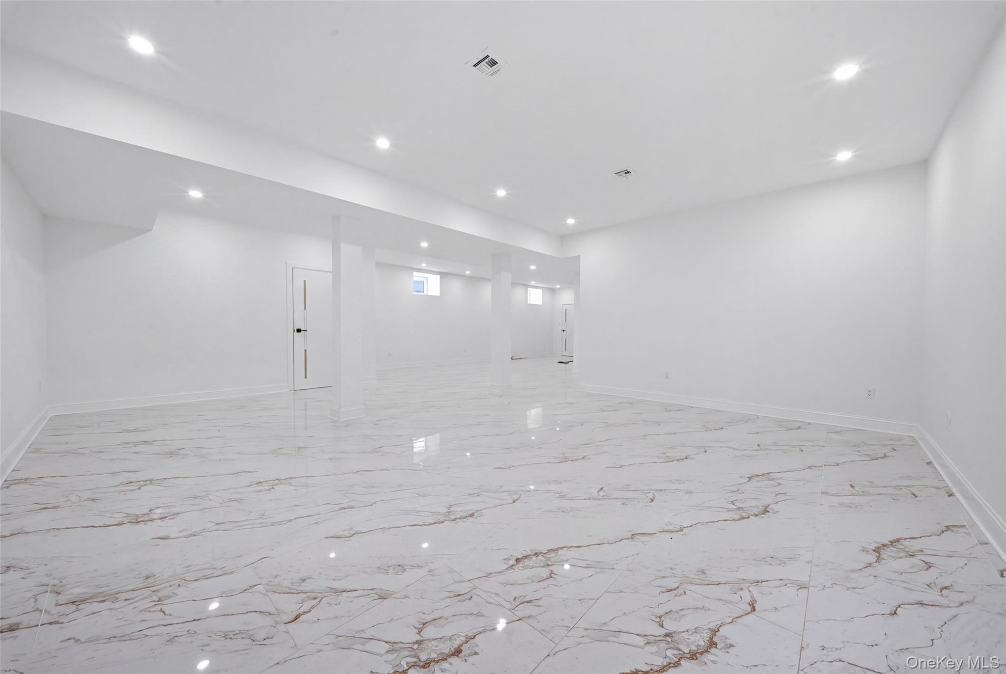 24 Surrey Lane Property Photo 25